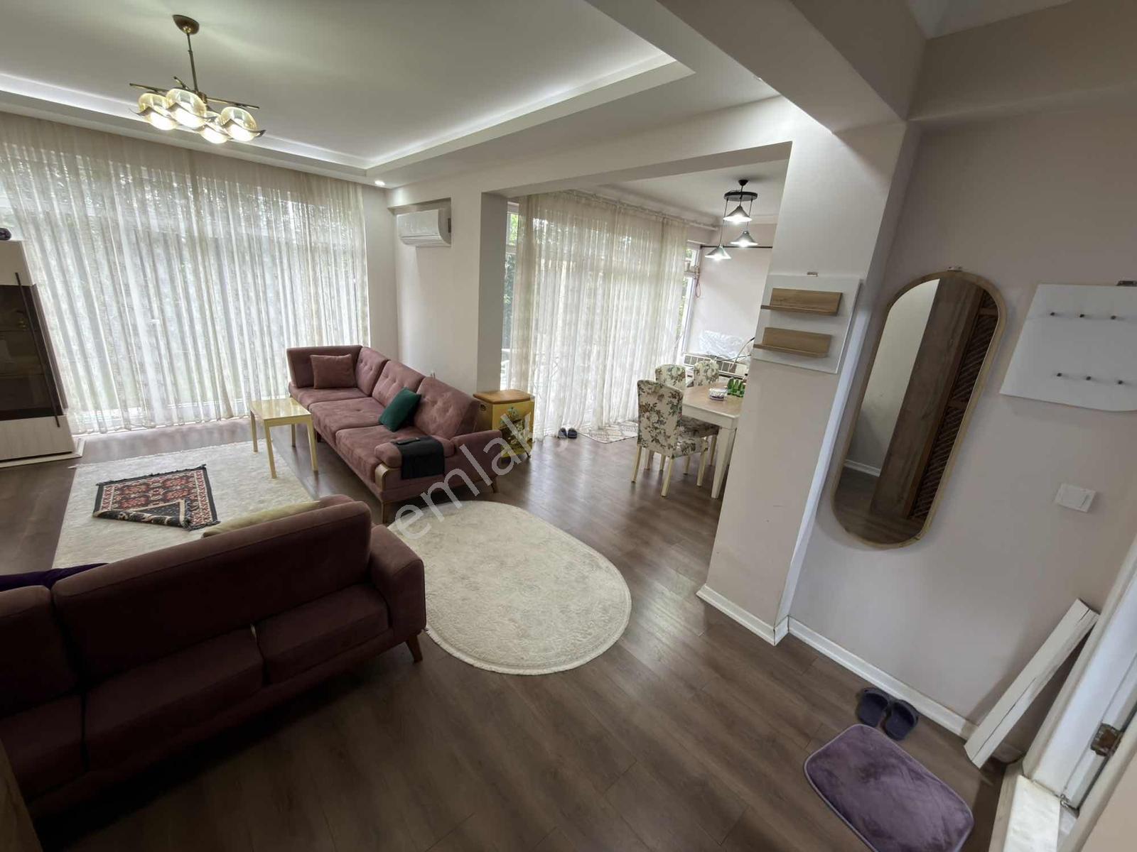 Tapu54 | Sapanca Göl Mah. Eşyalı Kiralık 5+1 Manzaralı Triplex - Görsel 10