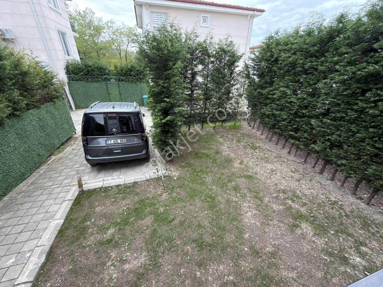 Tapu54 | Sapanca Göl Mah. Eşyalı Kiralık 5+1 Manzaralı Triplex - Görsel 14