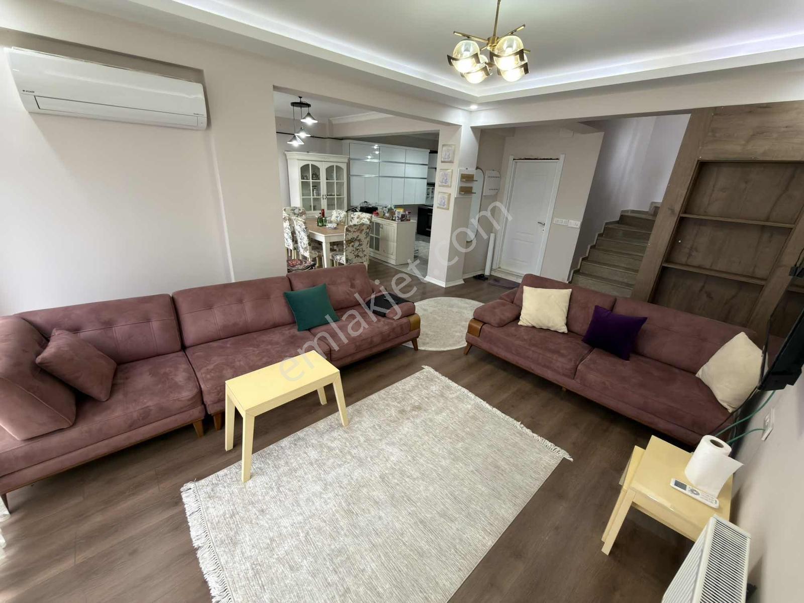 Tapu54 | Sapanca Göl Mah. Eşyalı Kiralık 5+1 Manzaralı Triplex - Görsel 29