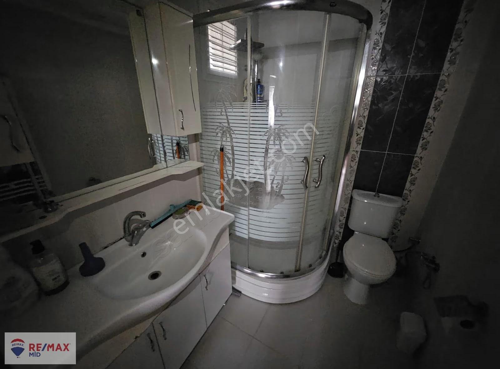 Remax Mıd 'den - Bahçelievler 100. Yıl Cd. 2+1 Eşyalı Kiralık - Görsel 14