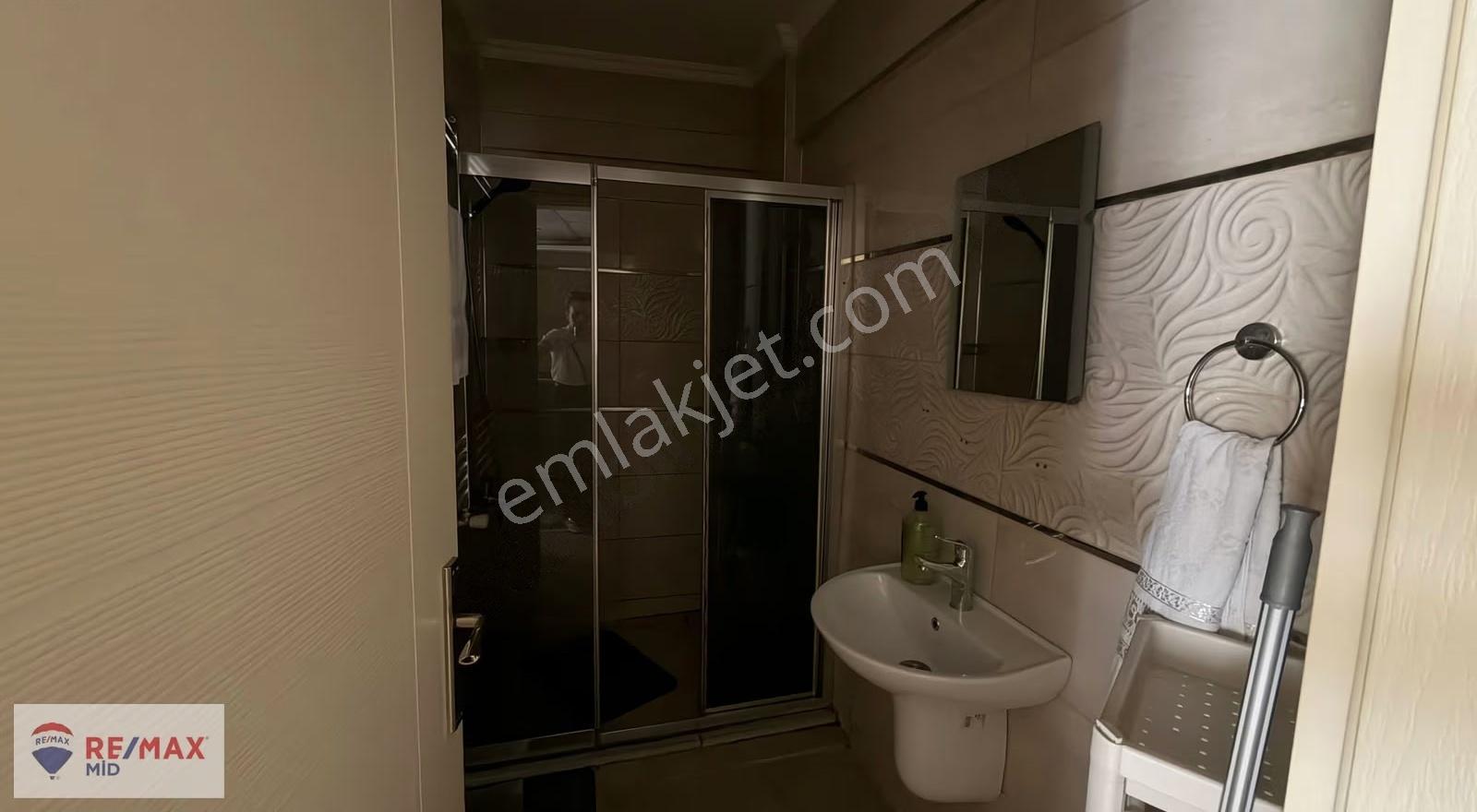 Remax Mid'den Milli Kuvvetlerde Eşyalı Kiralık 2+0 Daire - Görsel 3