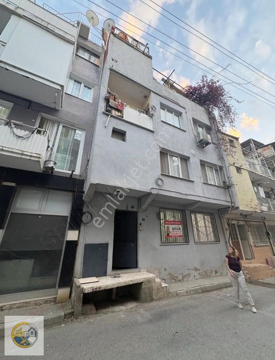 İzmir Bornova Yeşilovada Satılık 3 Katlı Bina - Görsel 18