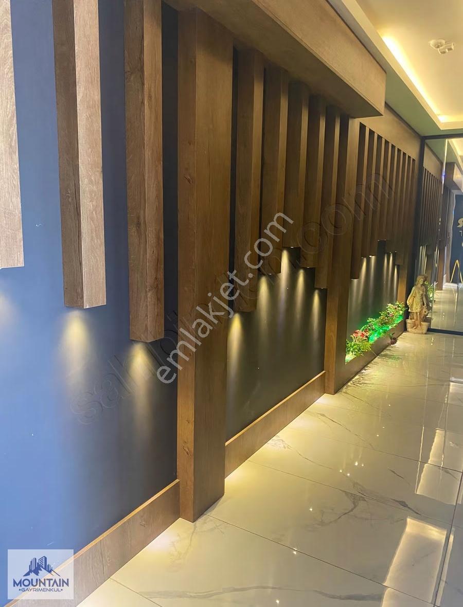 Site İçinde Güvenlikli Boş 1+1 Kiralık Daire