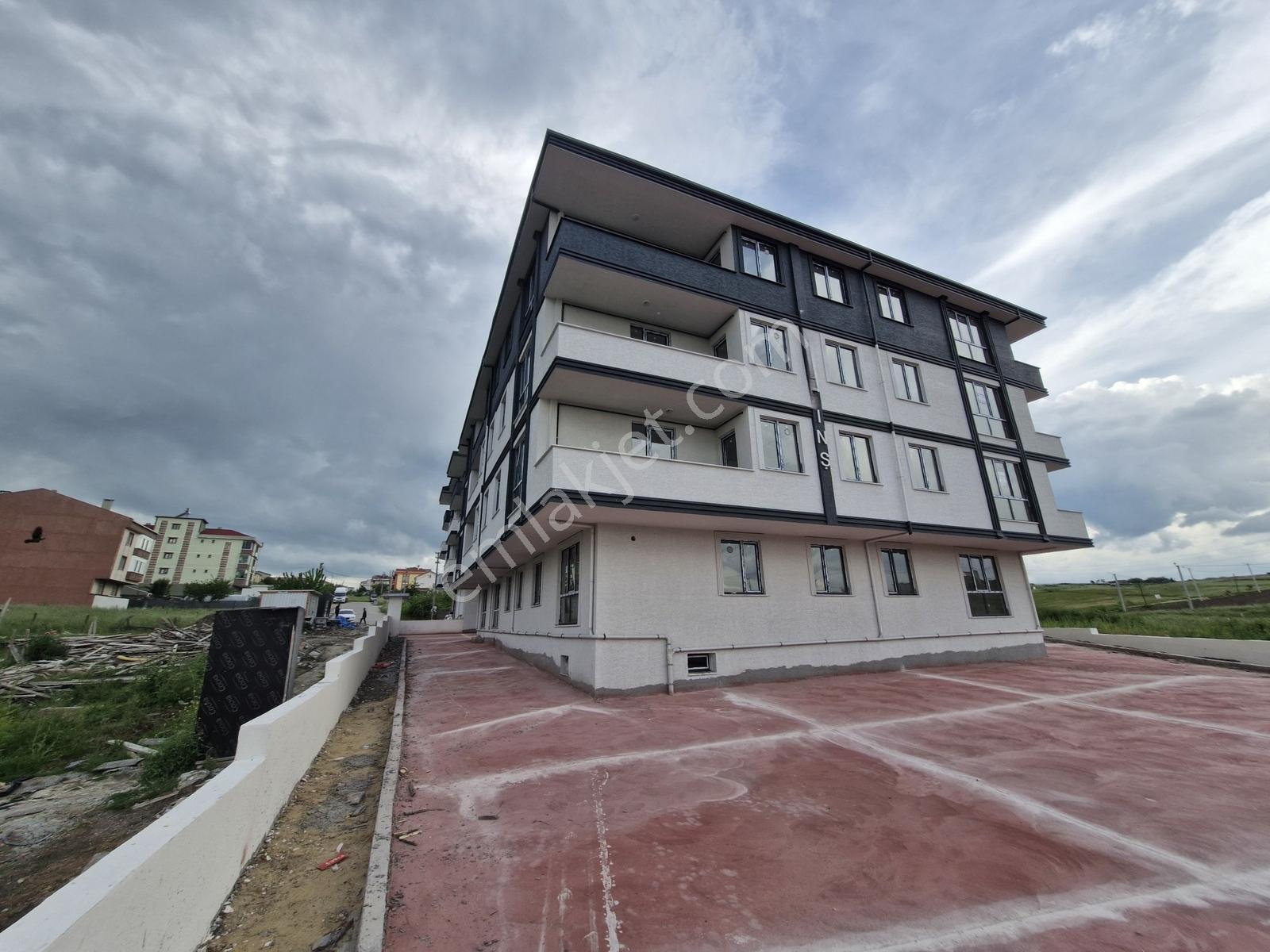Ergene Marmaracık'ta 2 Bloklu Site İçerisinde Satılık 2+1 Daire - Görsel 20