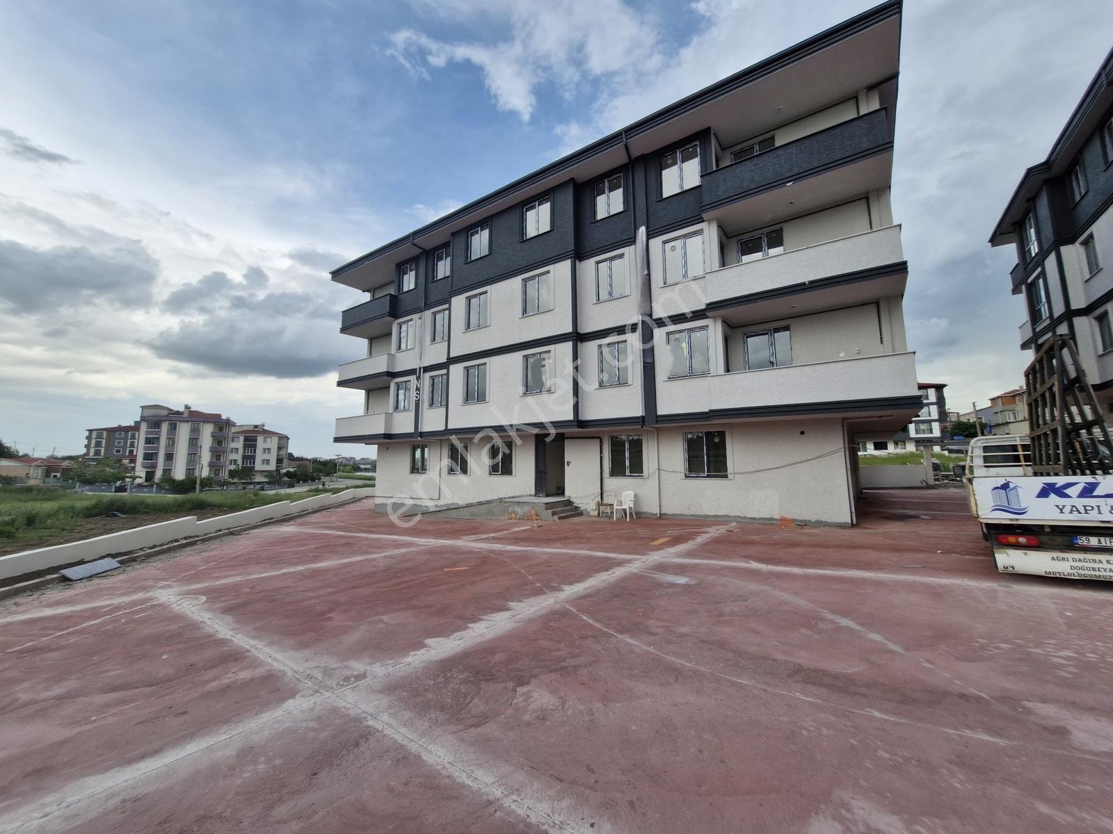 Ergene Marmaracık'ta 2 Bloklu Site İçerisinde Satılık 2+1 Daire - Görsel 19