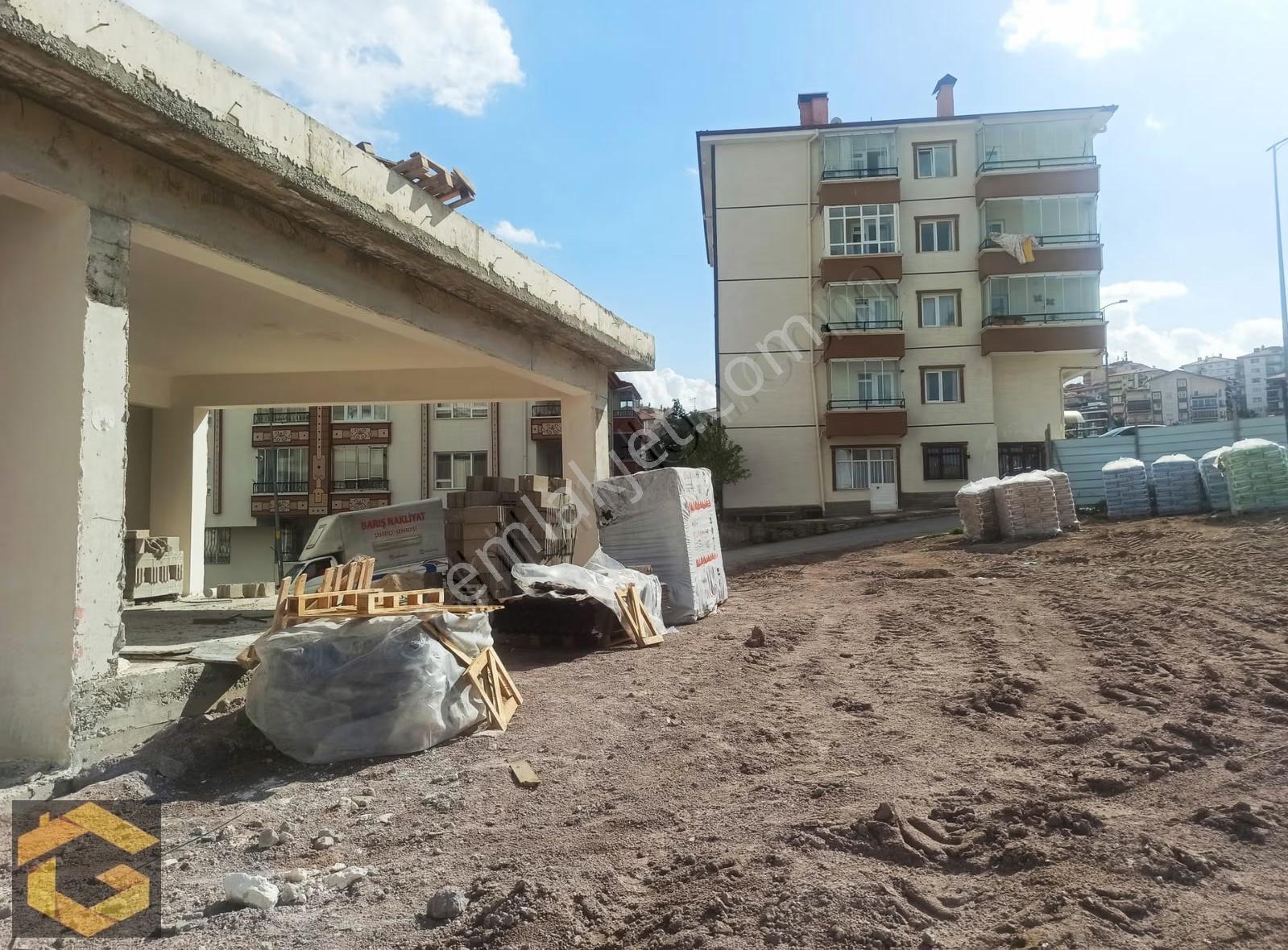 Pursaklar Yunus Emre Caddesine Cephe Satılık Fırsat Dükkan - Görsel 3