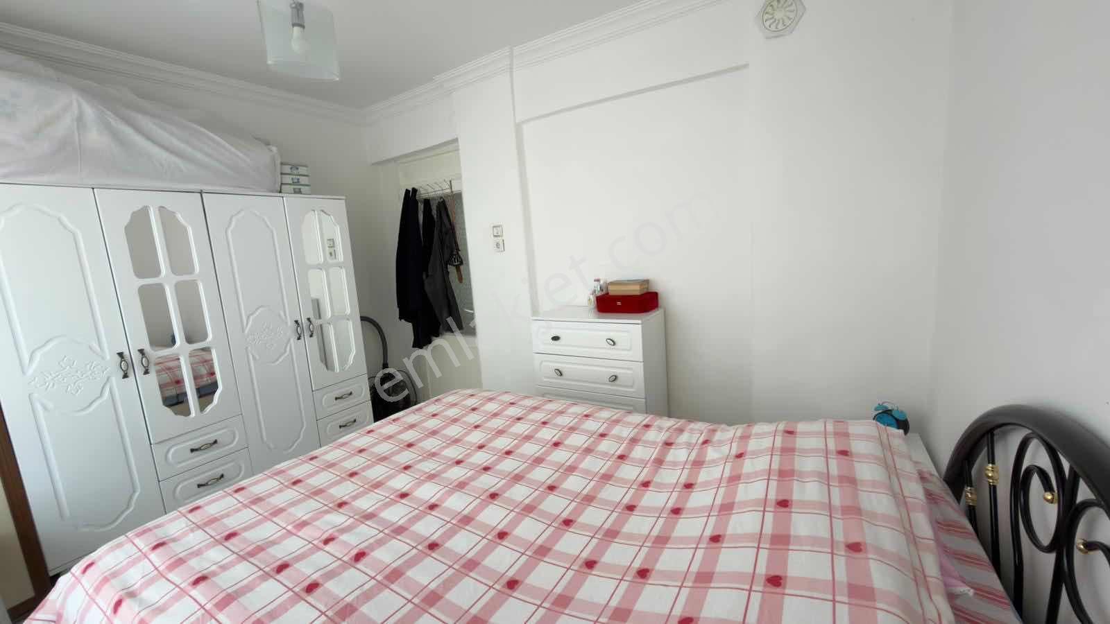Balçova Kuşkonmaz Sokak'ta 3+1 125 M2 Satılık Daire - Görsel 5