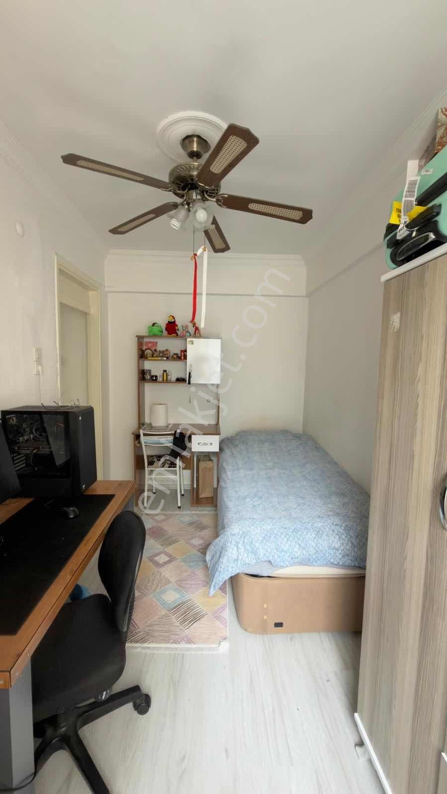 Balçova Kuşkonmaz Sokak'ta 3+1 125 M2 Satılık Daire - Görsel 12