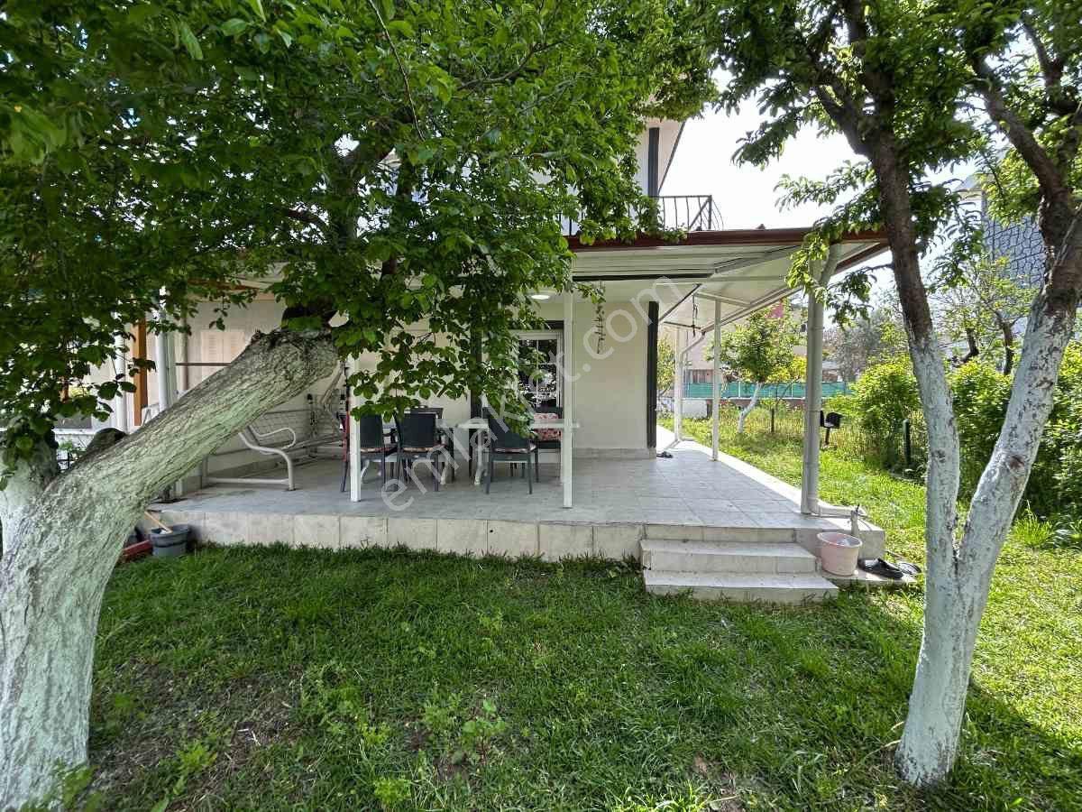 Kuşadası Davutlar'da Müstakil Bahçeli Triblex Villa - Görsel 17