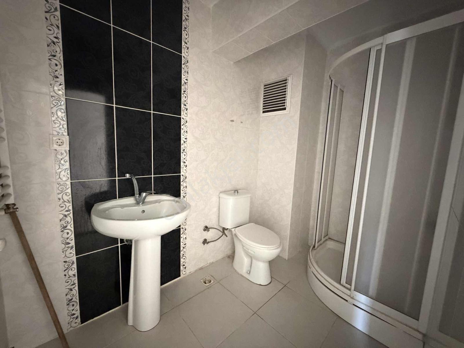 Ertuğrulgazi Mh Dublex 3+1 Kiralık Daire - Görsel 13