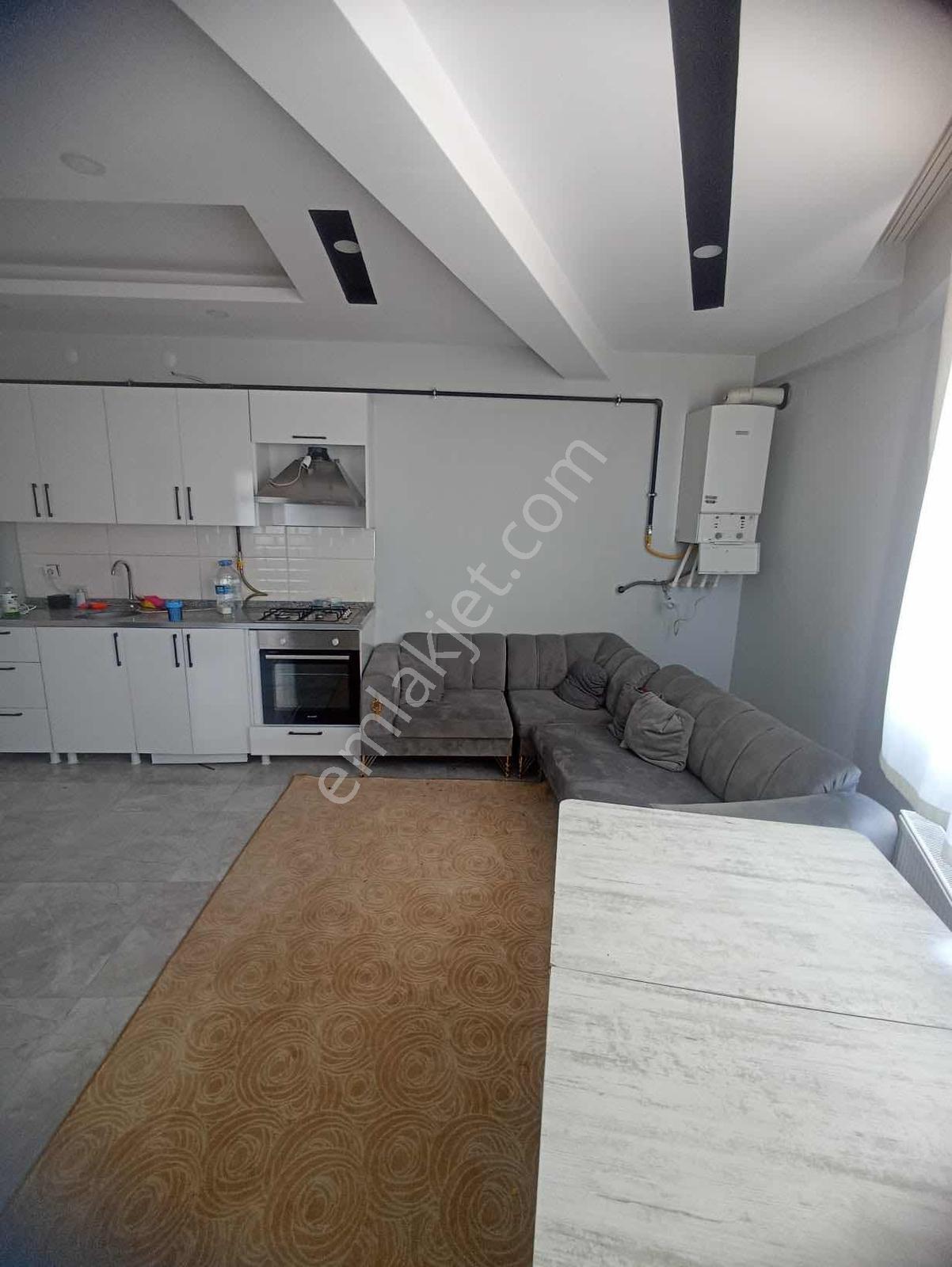 Fatih Mahallesinde Kiralık 1+1 Eşyalı Daire
