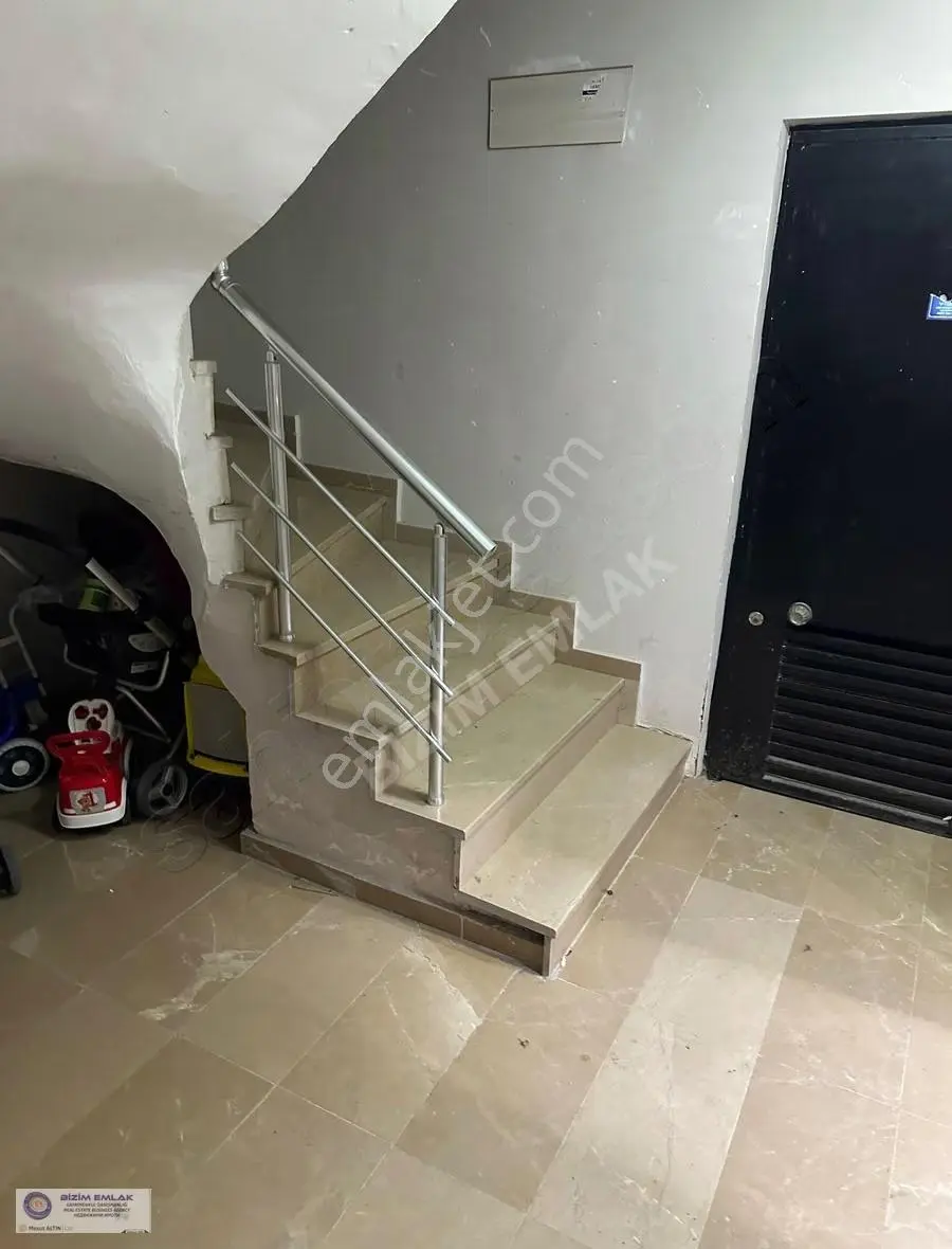 Bursa Mudanya Burgaz Mah. 90 M2 4,kat 2+1 Satılık Daire - Görsel 3