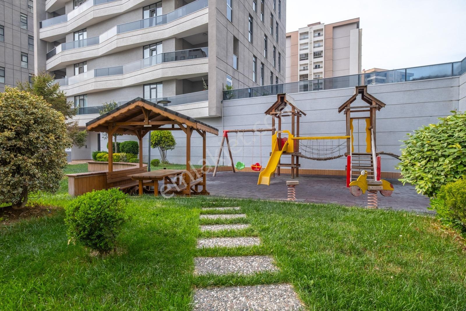 Remax Advantage'den 23 Nisan Paradise Life De Satılık Lüks Daire - Görsel 2