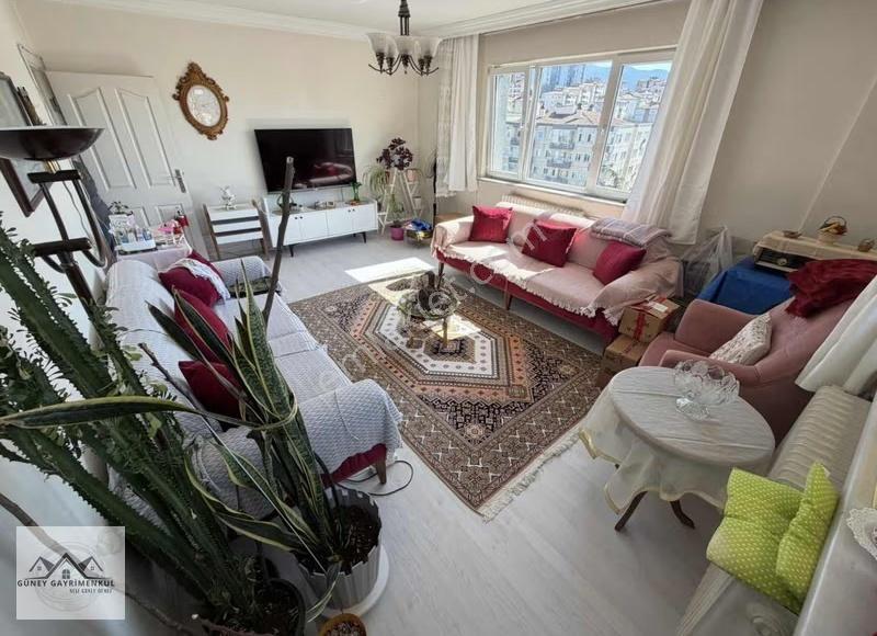 Nilüfer Podyum Park Arkasında Satılık 3+1 Manzaralı Geniş Daire