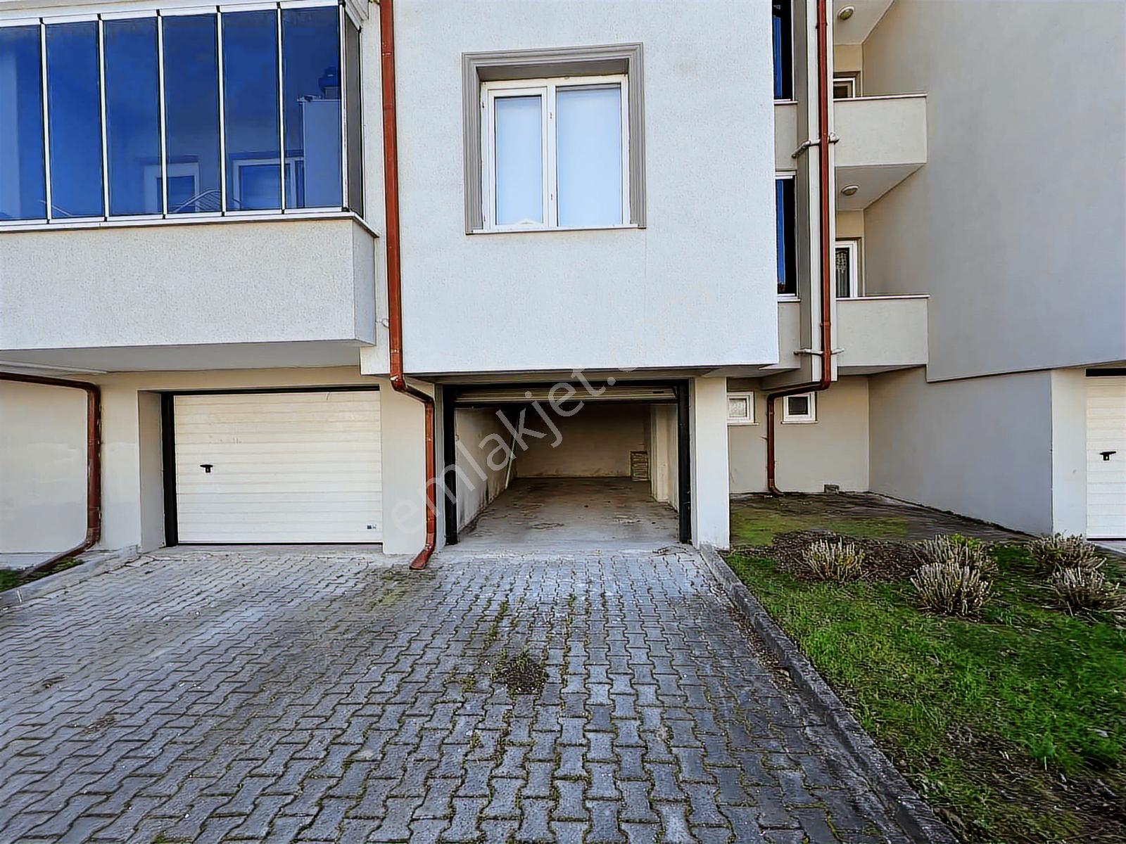 Kiralık Kapalı Garajlı Geniş Dubleks Remax Vira Ümit Doğan Dan - Görsel 30