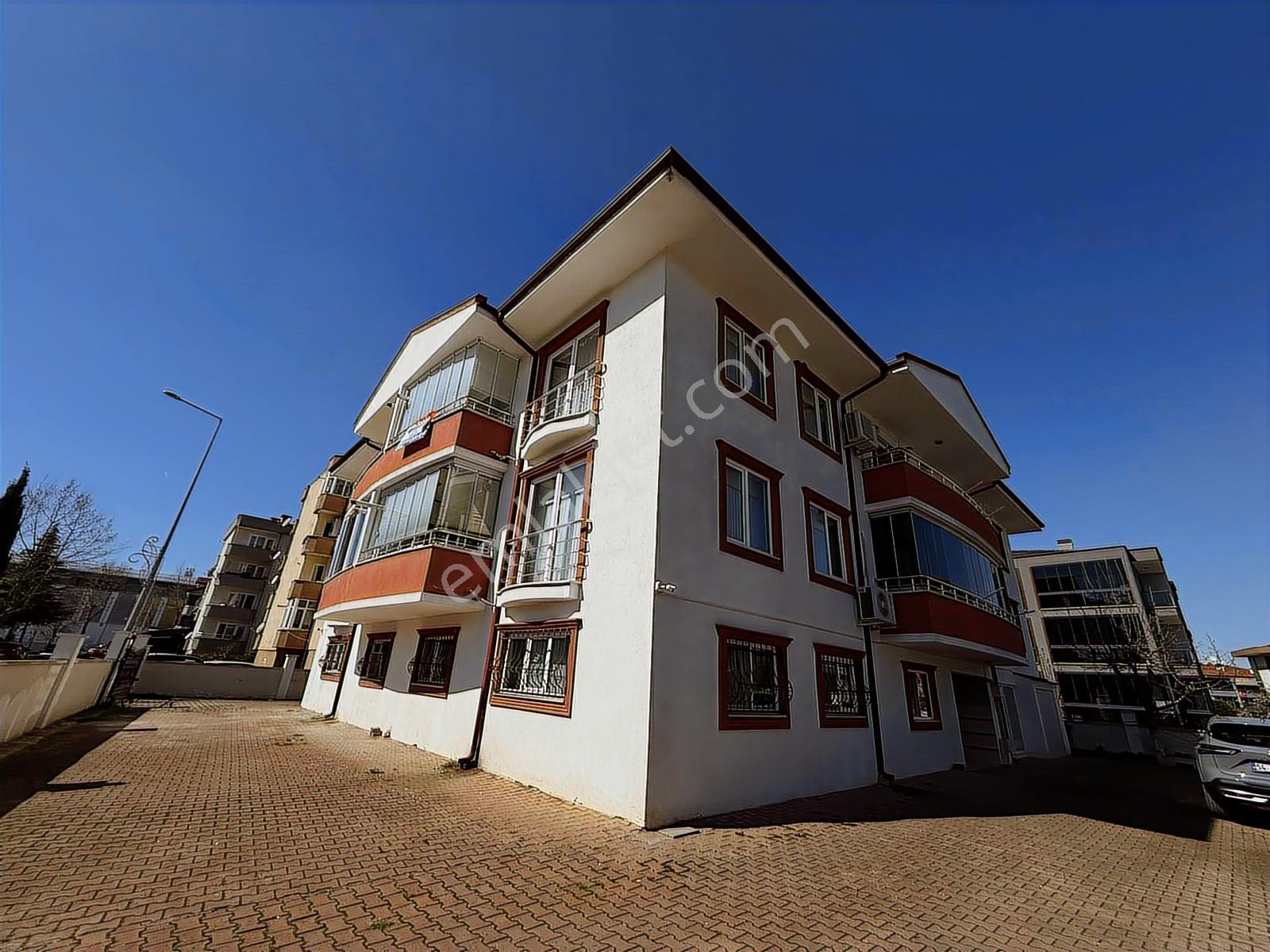Satılık Garajlı Dubleks Remax Vira Ümit Doğan Dan - Görsel 22