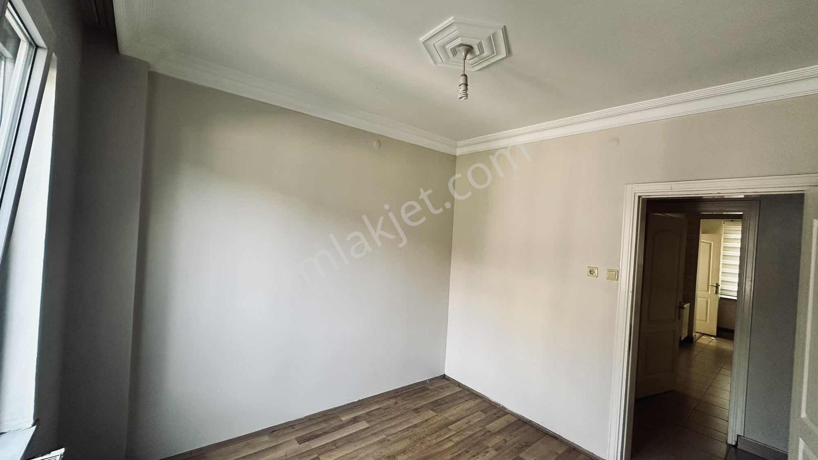 Remax Ayşegül Özalp Kiralık Daire - Görsel 15