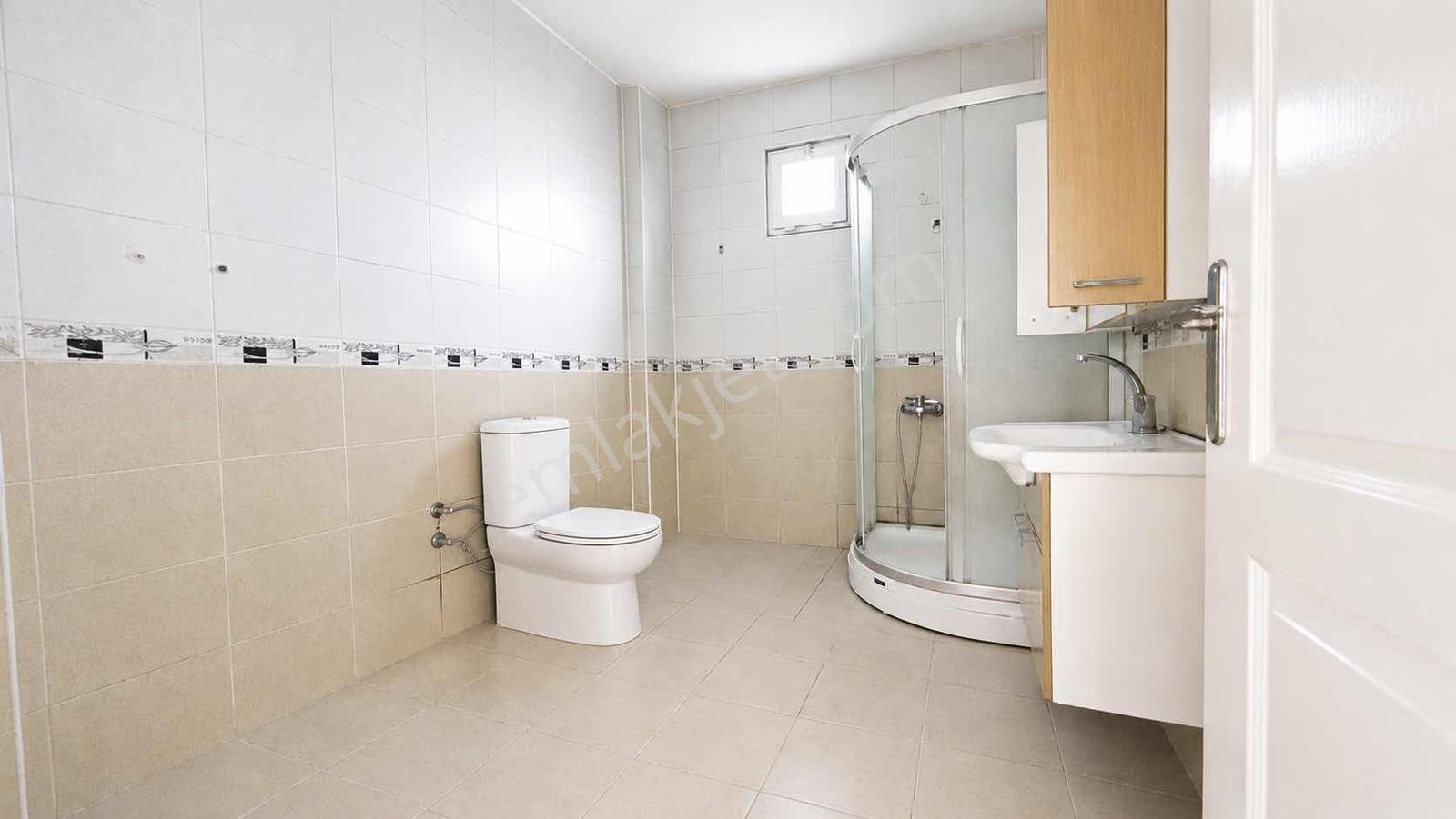 Remax Ayşegül Özalp Kiralık Daire - Görsel 4