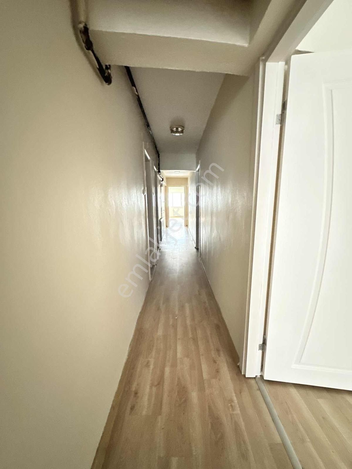 Eşrefpaşa Caddesi 3+1 130 M2 Asansörlü Satılık Daire - Görsel 5