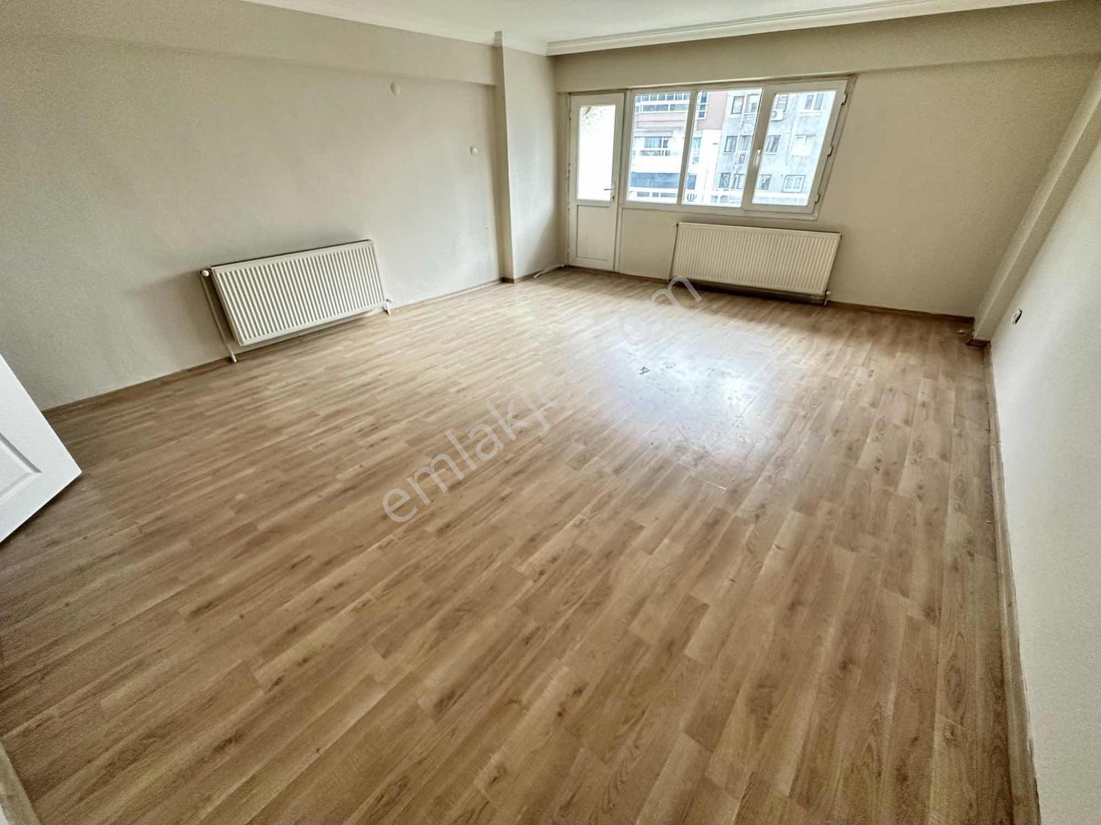 Eşrefpaşa Caddesi 3+1 130 M2 Asansörlü Satılık Daire - Görsel 11