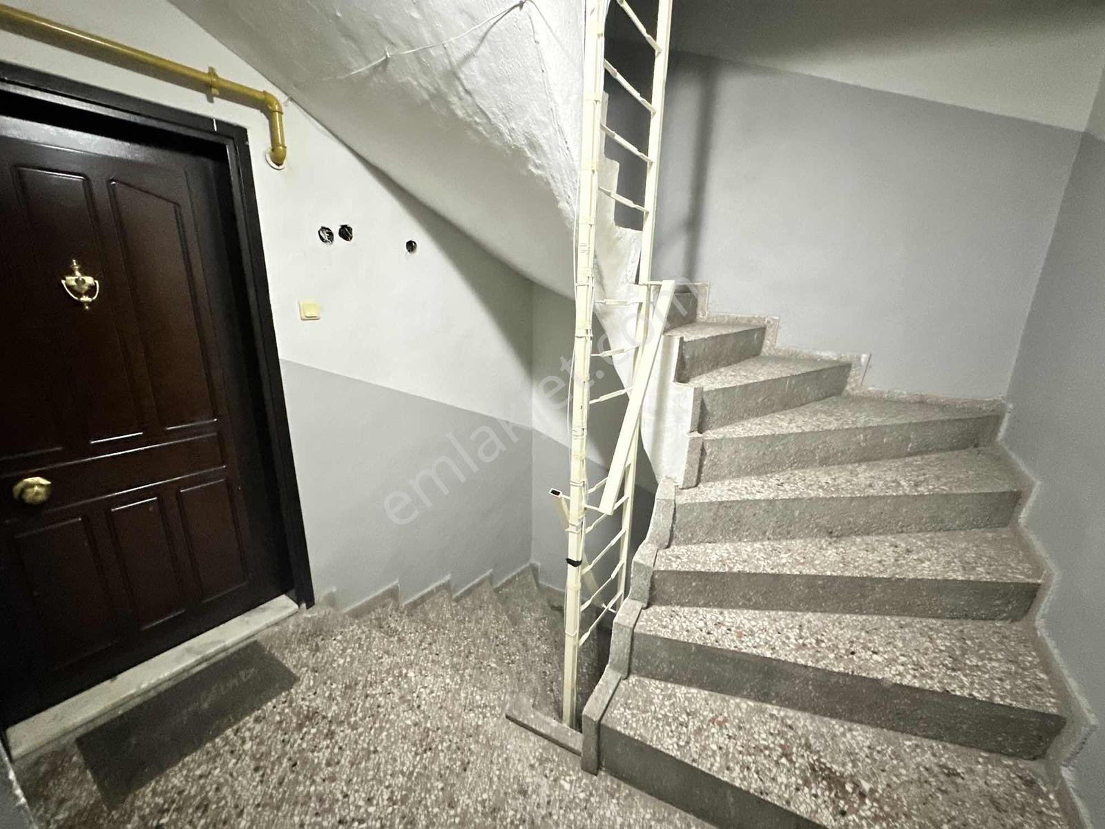 Eşrefpaşa Caddesi 3+1 130 M2 Asansörlü Satılık Daire - Görsel 20