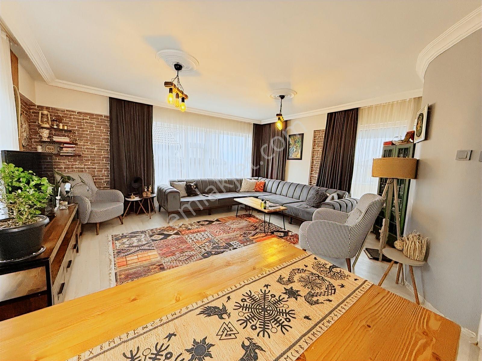 İlknur Doğan Remax Vira Gayrimenkul Satılık Villa - Görsel 4