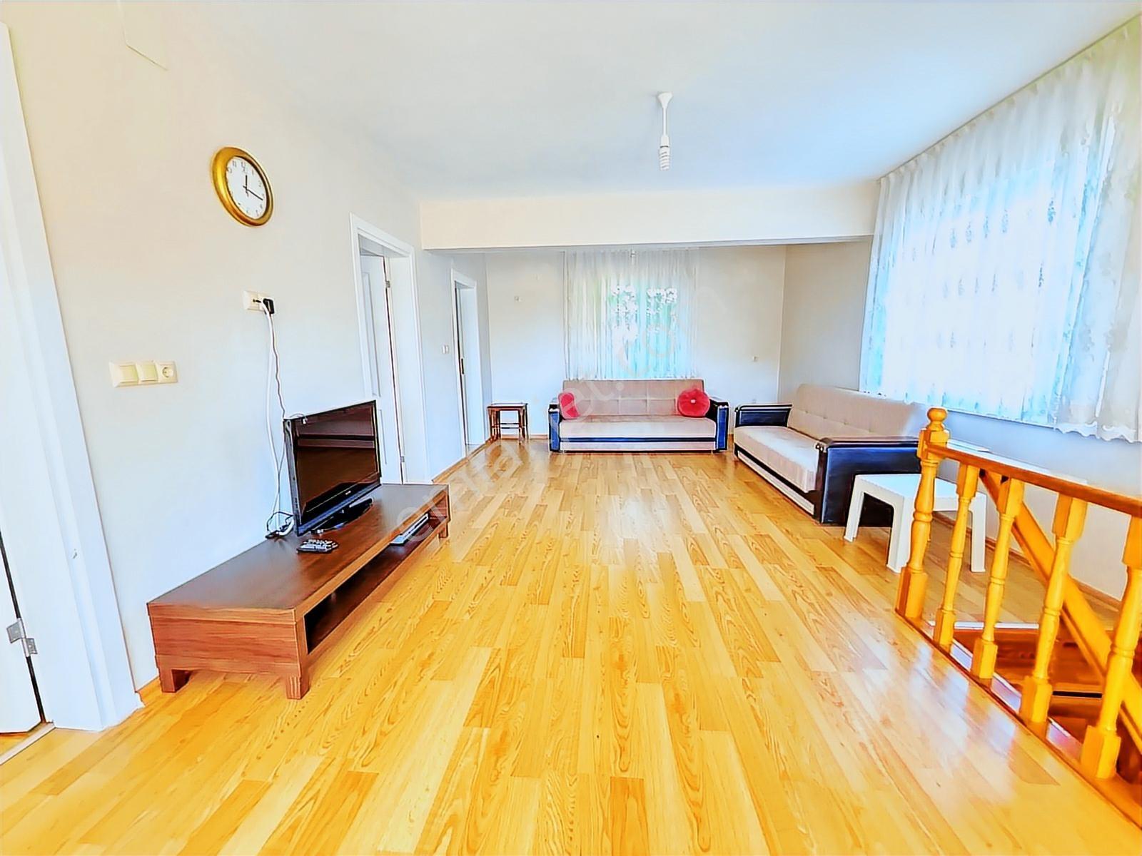 Remax Vira İlknur Doğan Yazlık Bölgede Müstakil Ev - Görsel 2