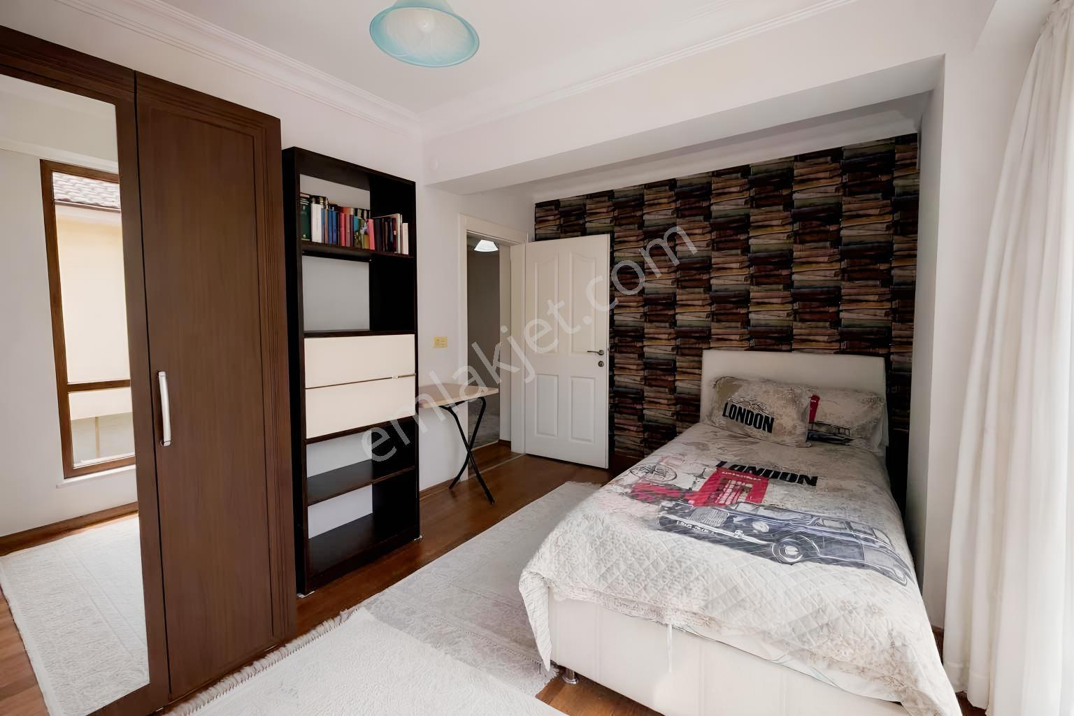Remax İlknur Doğan Satılık Villa - Görsel 14