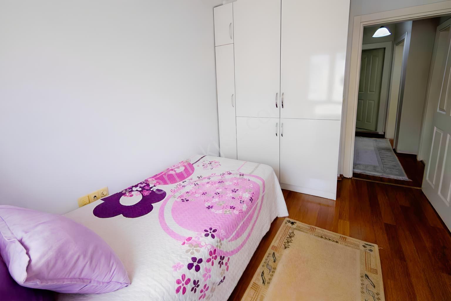 Remax İlknur Doğan Satılık Villa - Görsel 13
