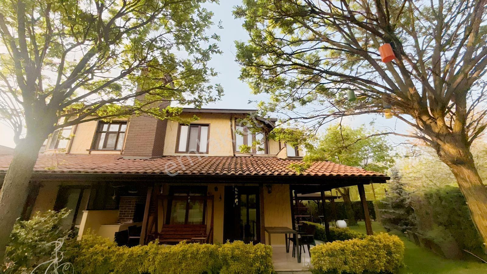 Sapanca Site Ve Doğa İçinde Müstakil Villa - Görsel 11