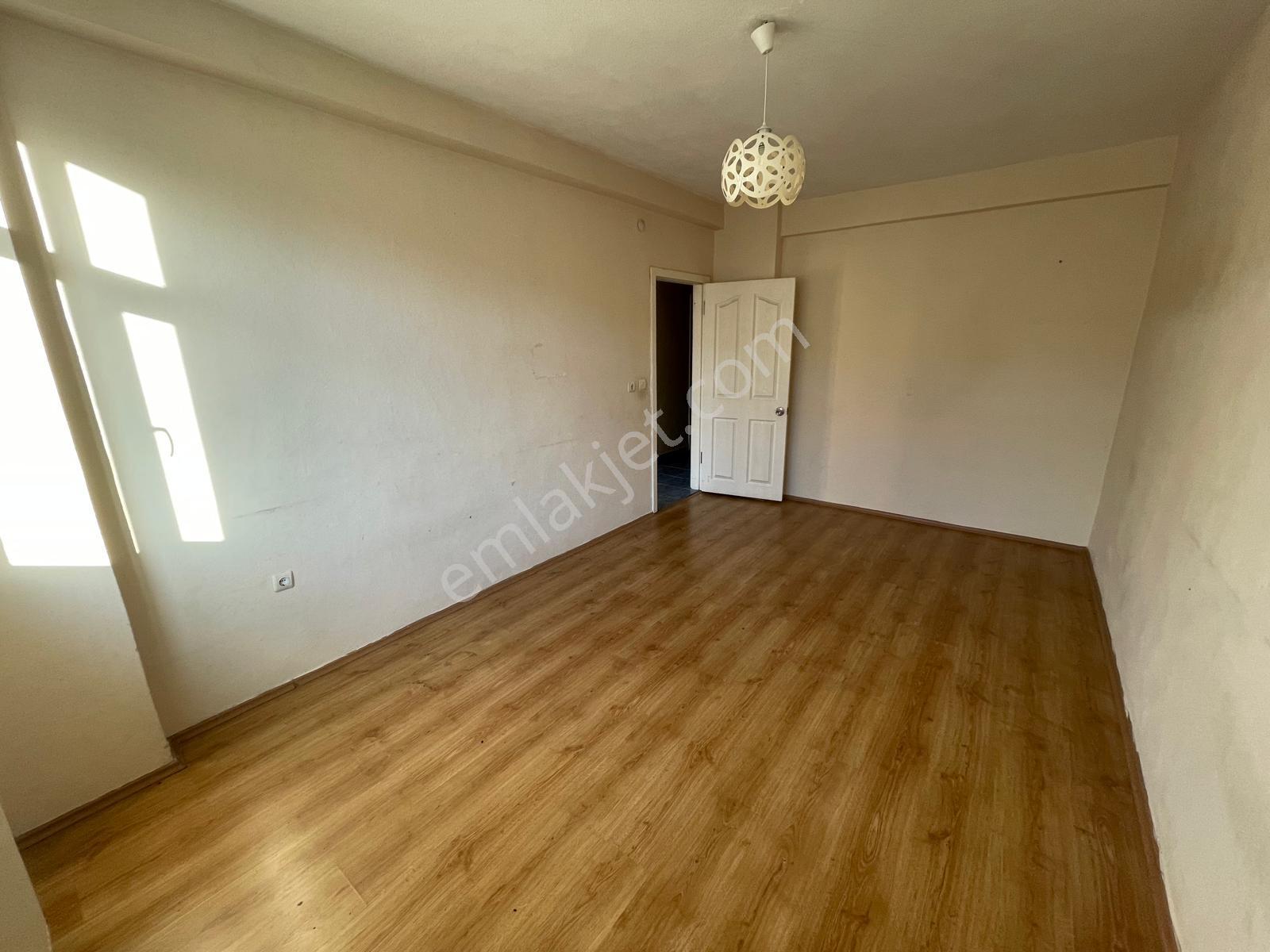 Karamürsel Merkez'de Çift Cepheli 130m2 3+1 Satılık Daire! - Görsel 19