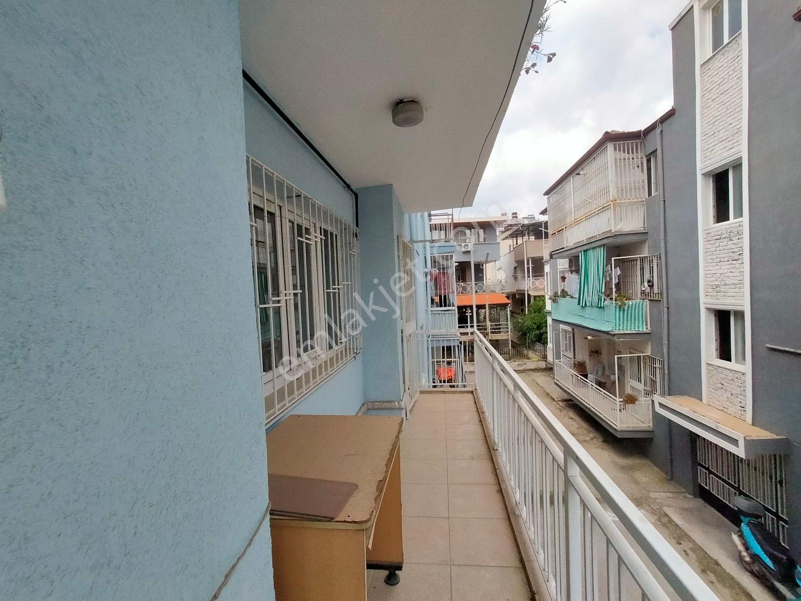 Final'den Efeler Mah.de Kiralık 3+1 Doğalgazlı Site İçinde Daire - Görsel 18