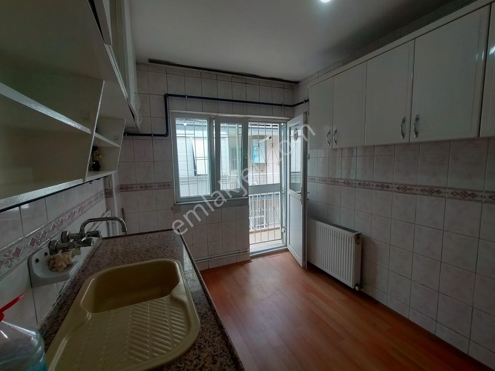 Final'den Efeler Mah.de Kiralık 3+1 Doğalgazlı Site İçinde Daire - Görsel 4