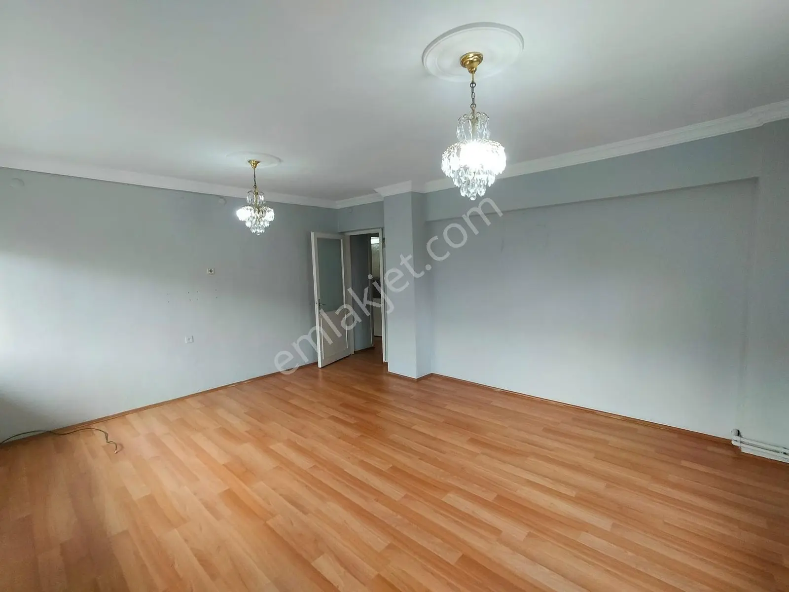 Final'den Efeler Mah.de Kiralık 3+1 Doğalgazlı Site İçinde Daire