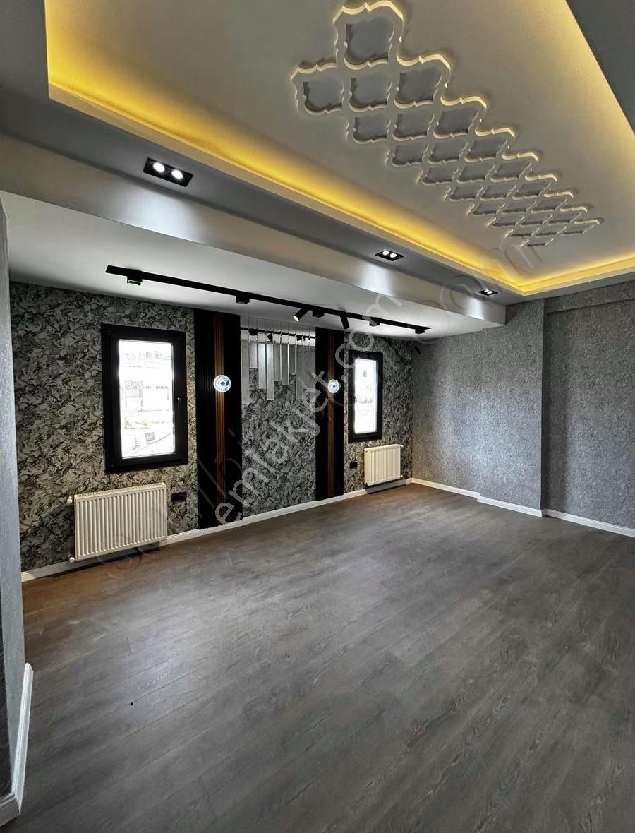 Diyarbakır Yoluna Sıfır 5 Odalı Lüks Ara Kat Daire - Görsel 12