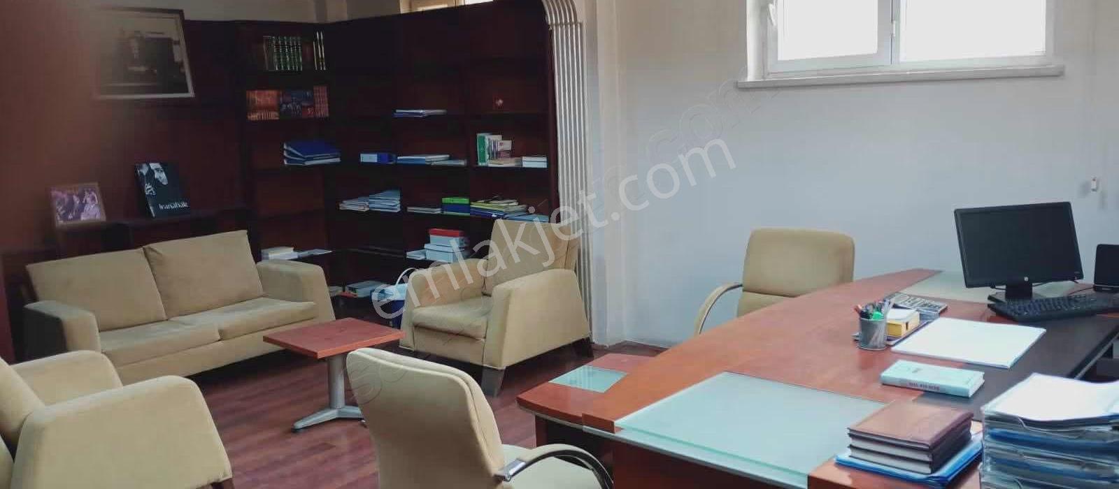 Ahmet Erseven Mahallesinde Satılık Kocaman Depolu Ofis - Görsel 12