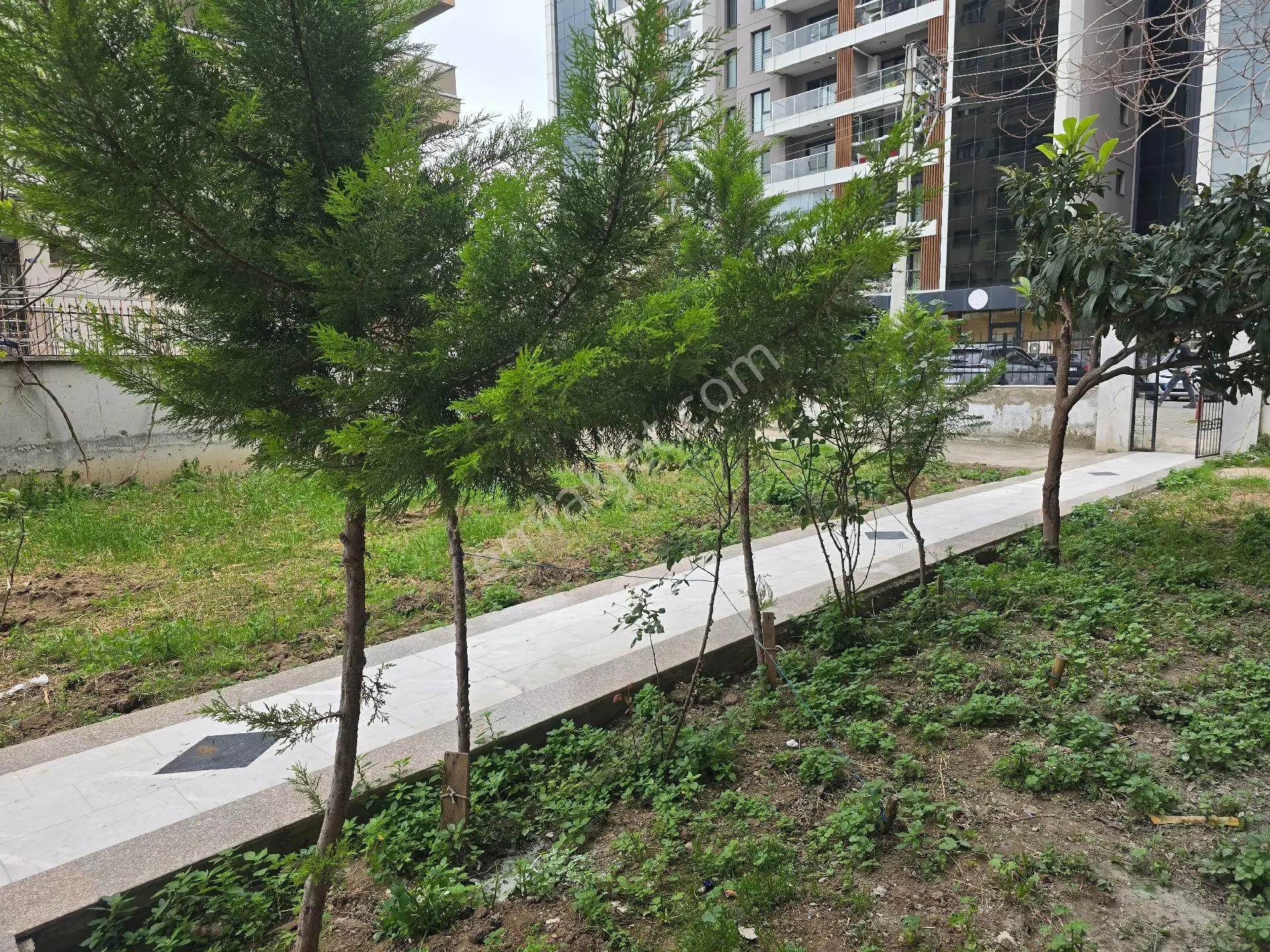 Karşıyaka Örnekköy Kiralık 3+1 Daire - Görsel 3