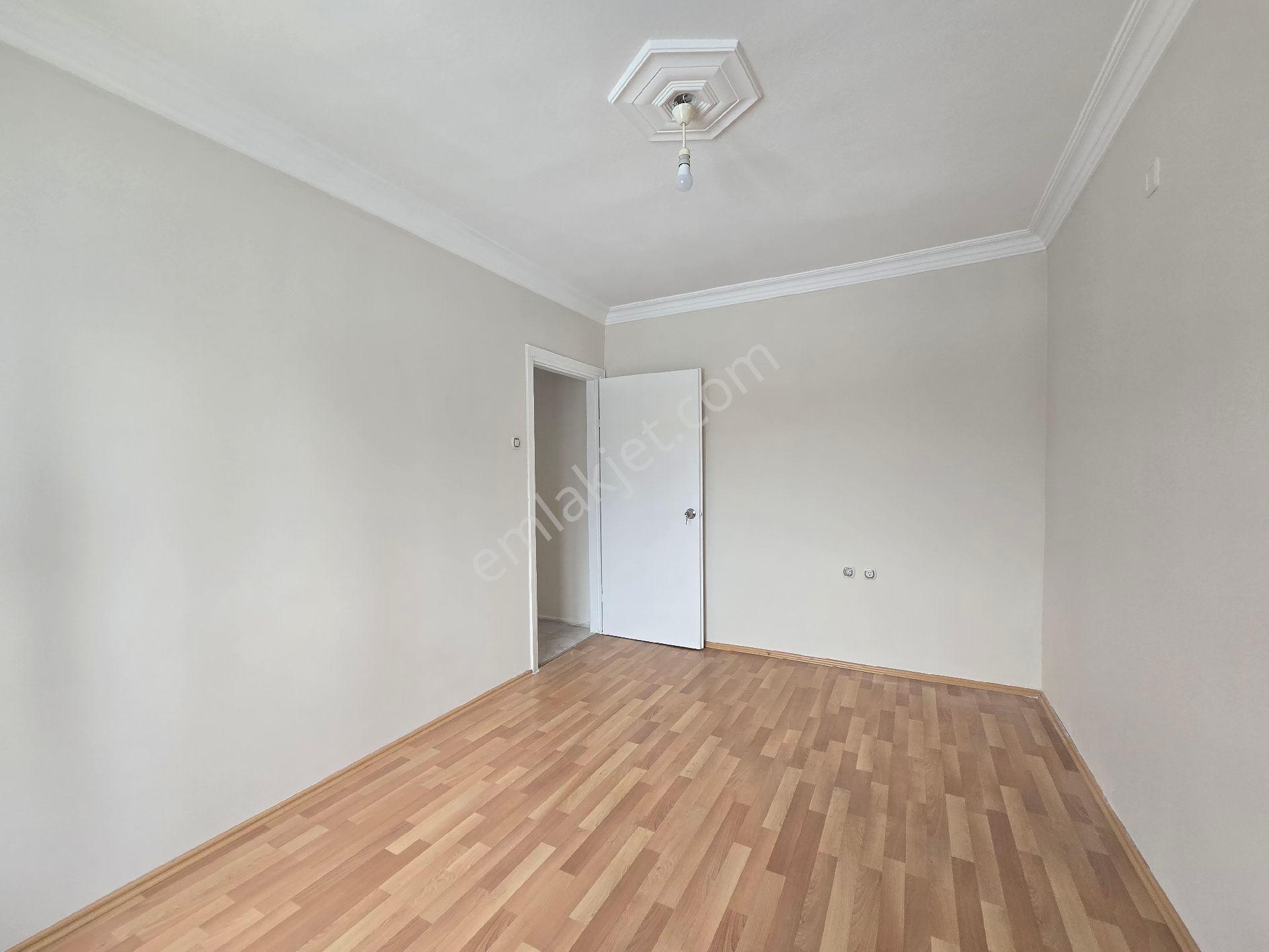 Karşıyaka Örnekköy Kiralık 3+1 Daire - Görsel 25