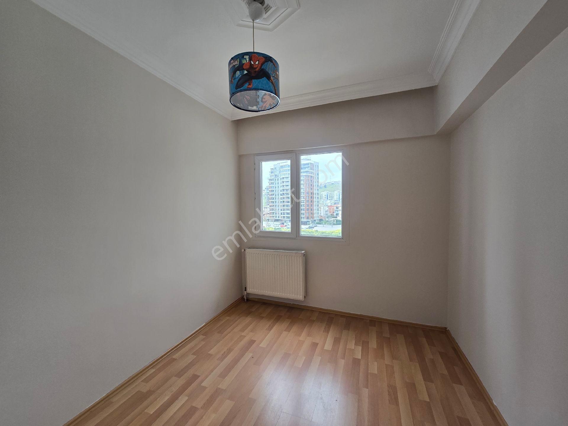 Karşıyaka Örnekköy Kiralık 3+1 Daire - Görsel 22