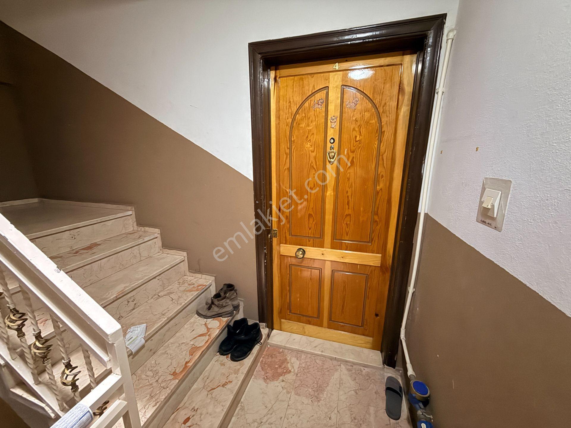 Jet'ten Akçay Merkezde Ön Cephe Geniş Balkonlu 2+1 Kiralık Daire - Görsel 20