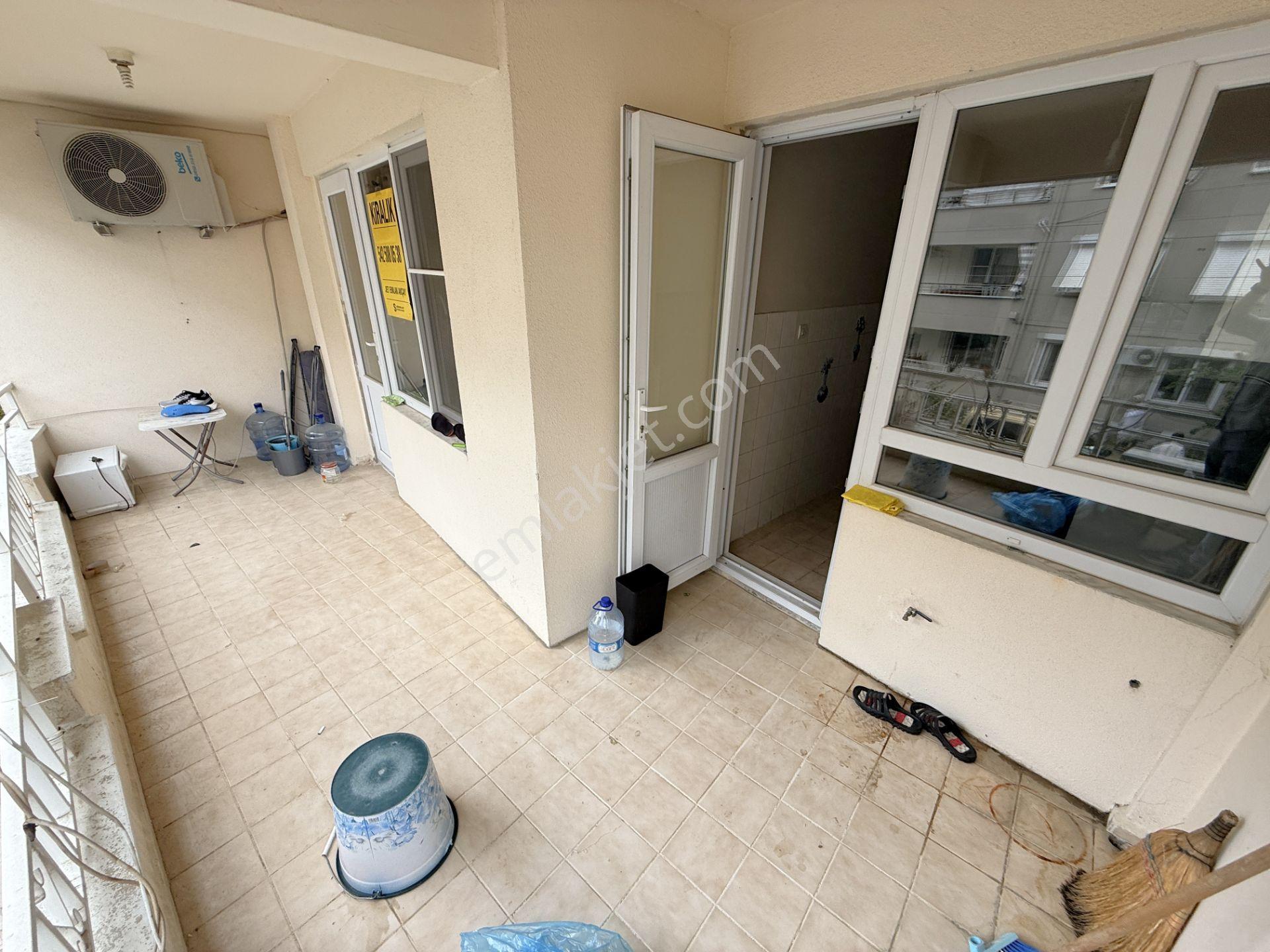 Jet'ten Akçay Merkezde Ön Cephe Geniş Balkonlu 2+1 Kiralık Daire - Görsel 7