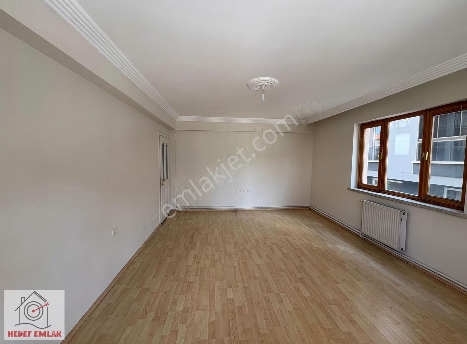 Güvenevler Mah. Kiralık 3+1 Daire - Görsel 6