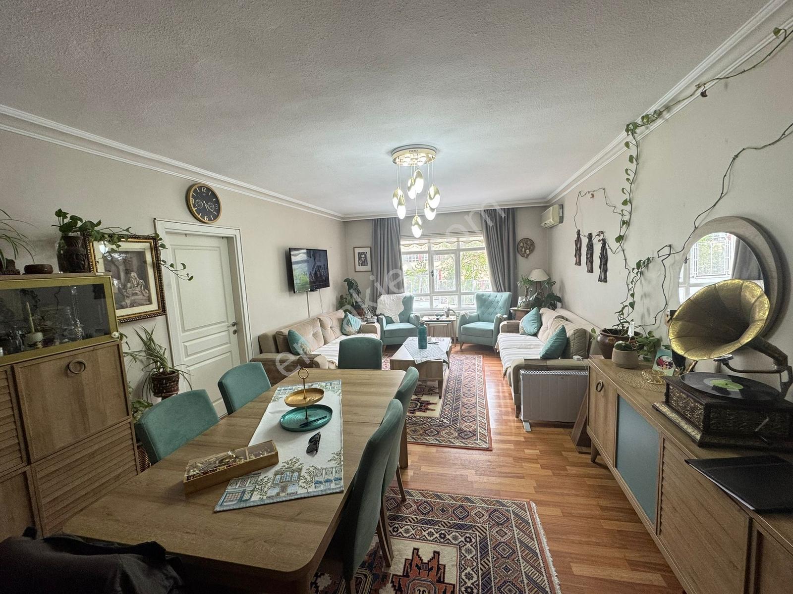 Gültepe Mahallesi Plevne Cadde Dibi Masrafsız Satılık 3+1 Daire - Görsel 24