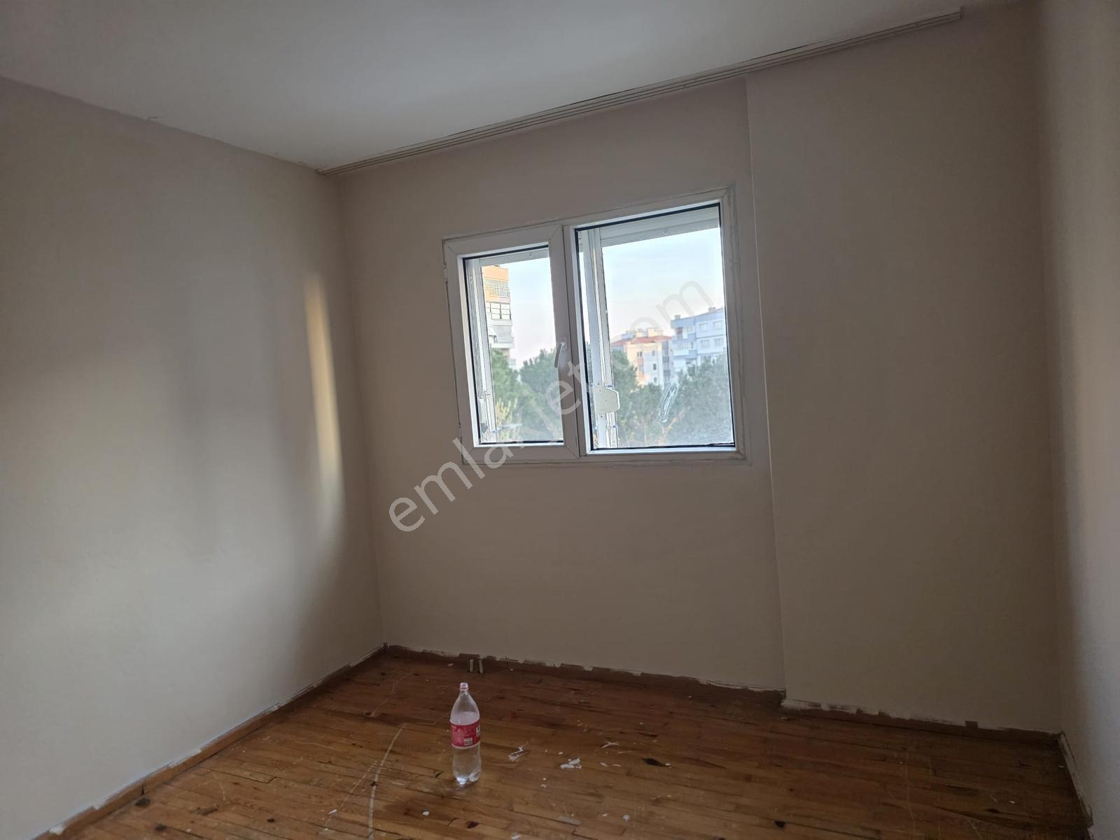 Buca Cumhuriyet Mahallesinde 3+1 Ara Kat Satılık Daire - Görsel 13