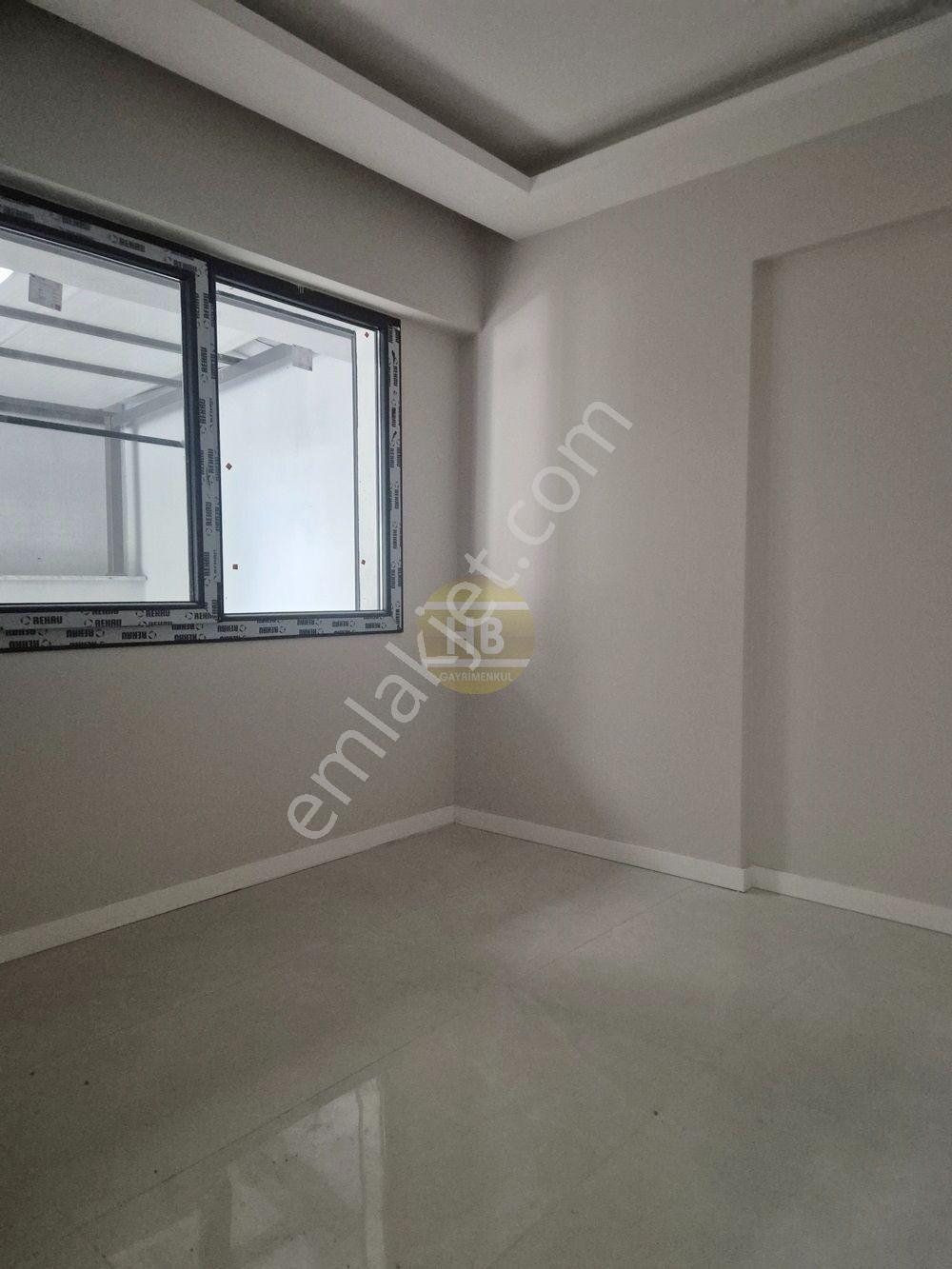 Hb'den 1+1 Kiralık Sıfır Daire,araç Park Sorunu Olmayan Bahçeli - Görsel 15