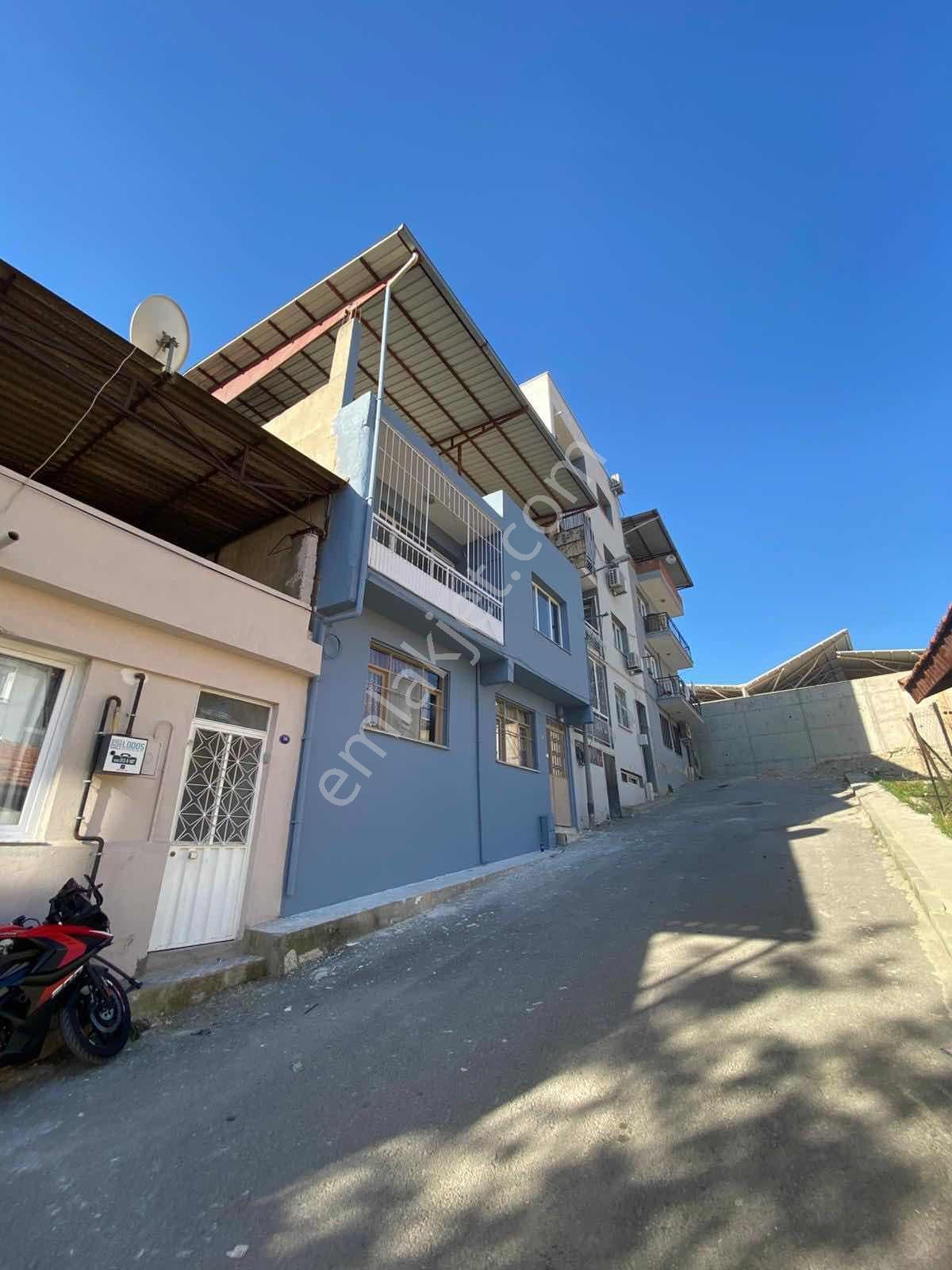 İzmir Bozyaka Pazaryeri Karşısı 195 M2 Satılık Komple Bina - Görsel 12