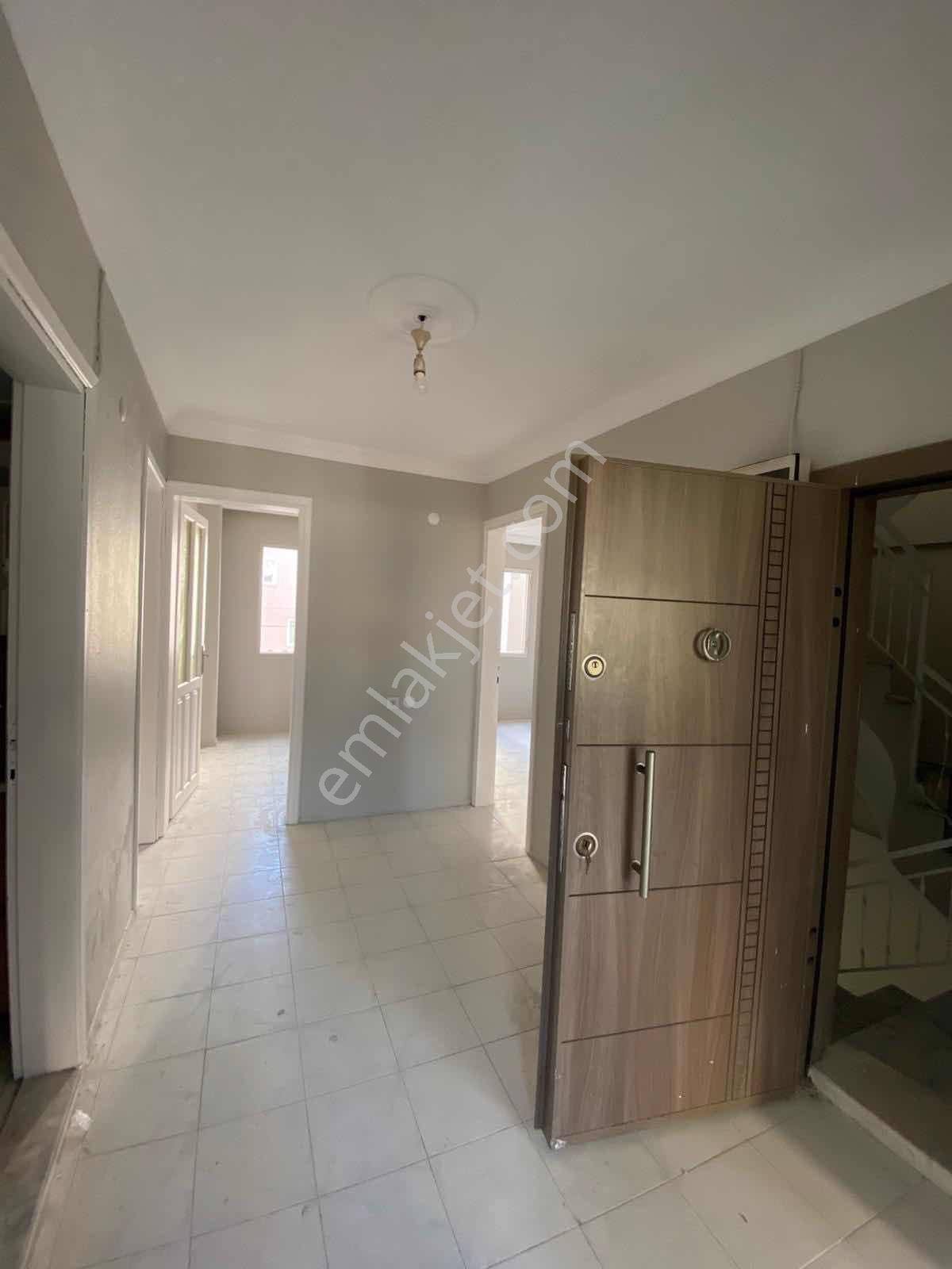İzmir Bozyaka Pazaryeri Karşısı 195 M2 Satılık Komple Bina - Görsel 11