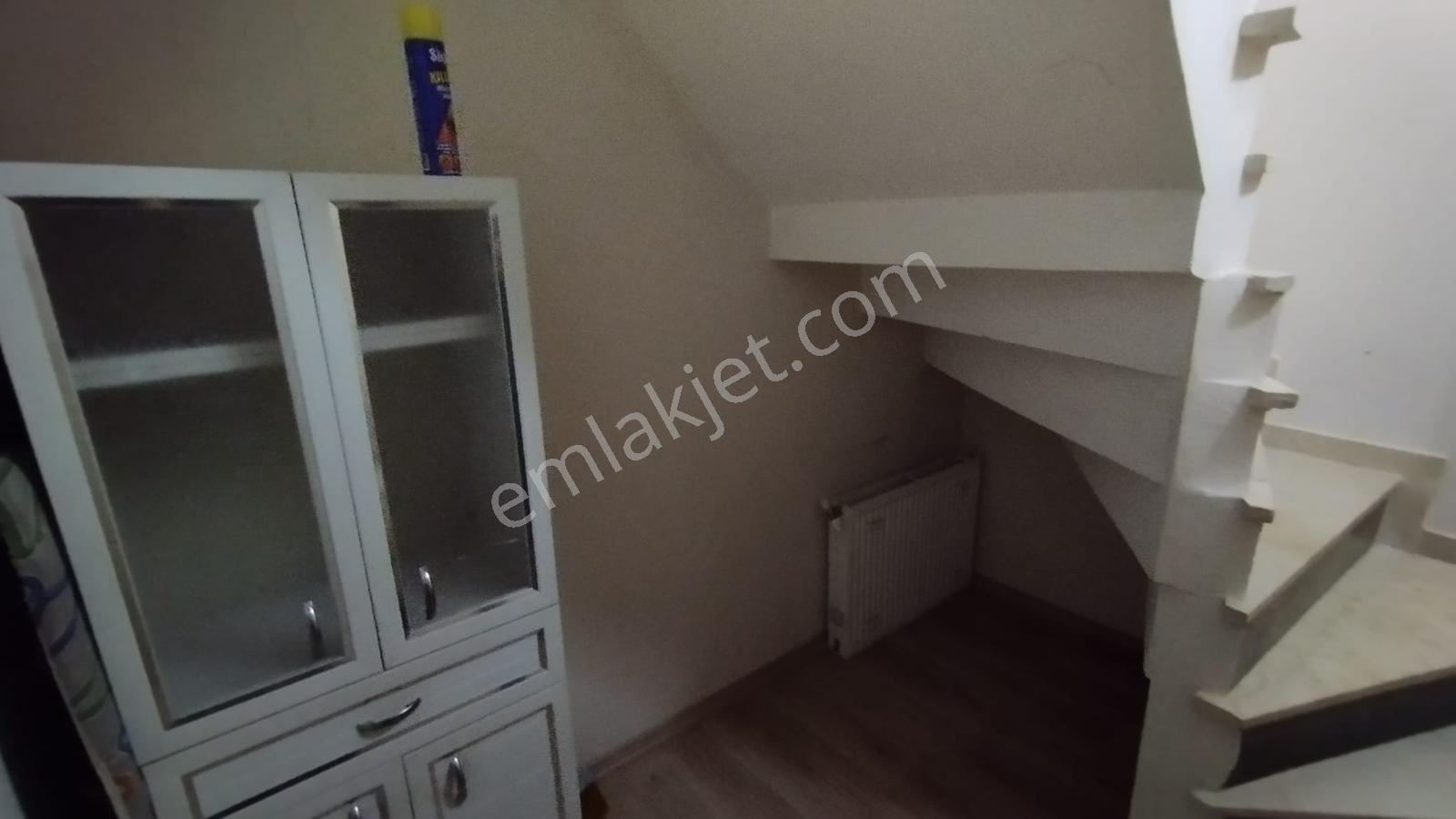Sancaktepe Sarıgazi'de Eşyalı Ters Dublex 2+1 Ful Eşyalı - Görsel 13