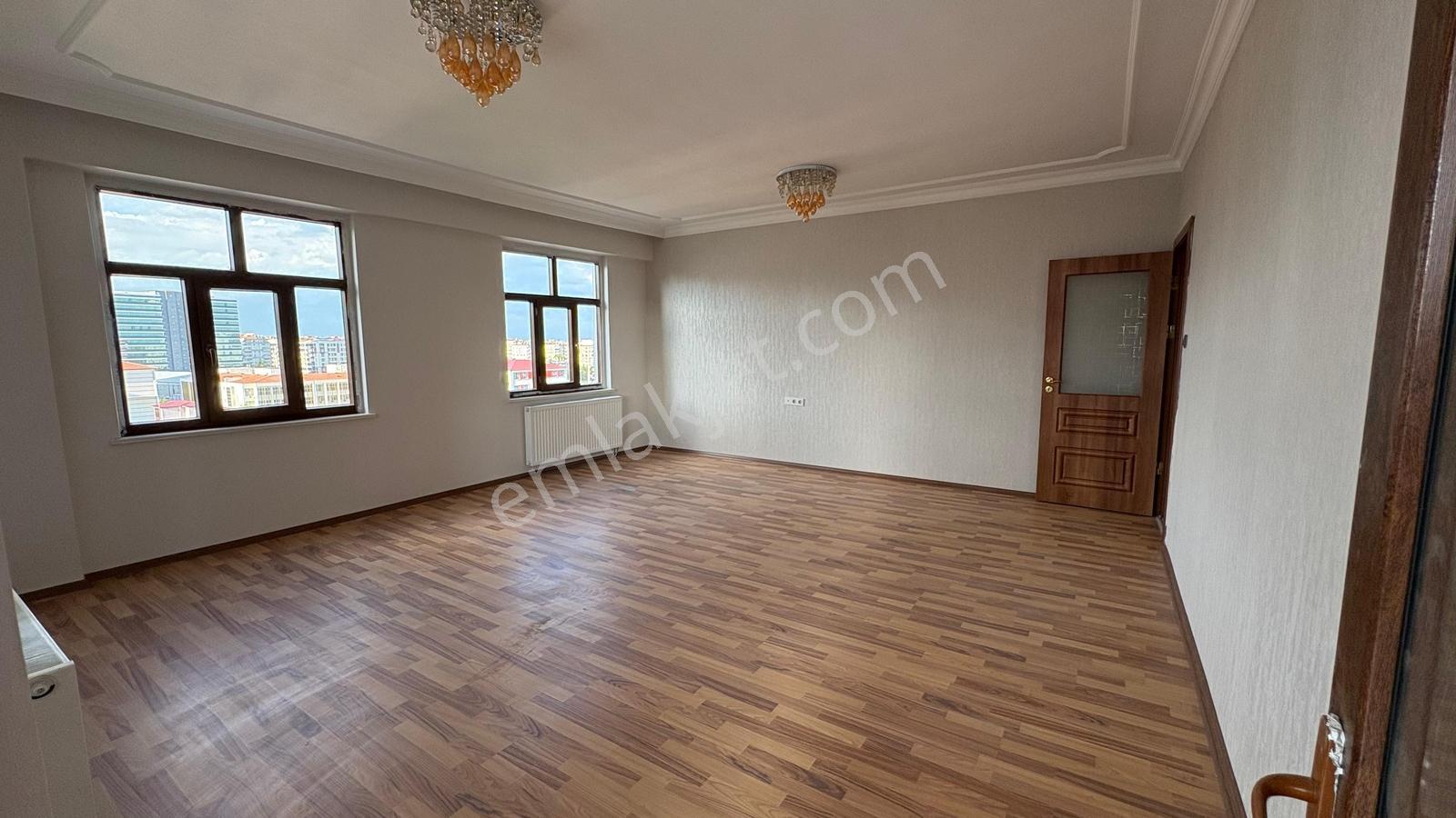 Teras Katlı 5+1 Masraflı Satılık Daire - Görsel 14
