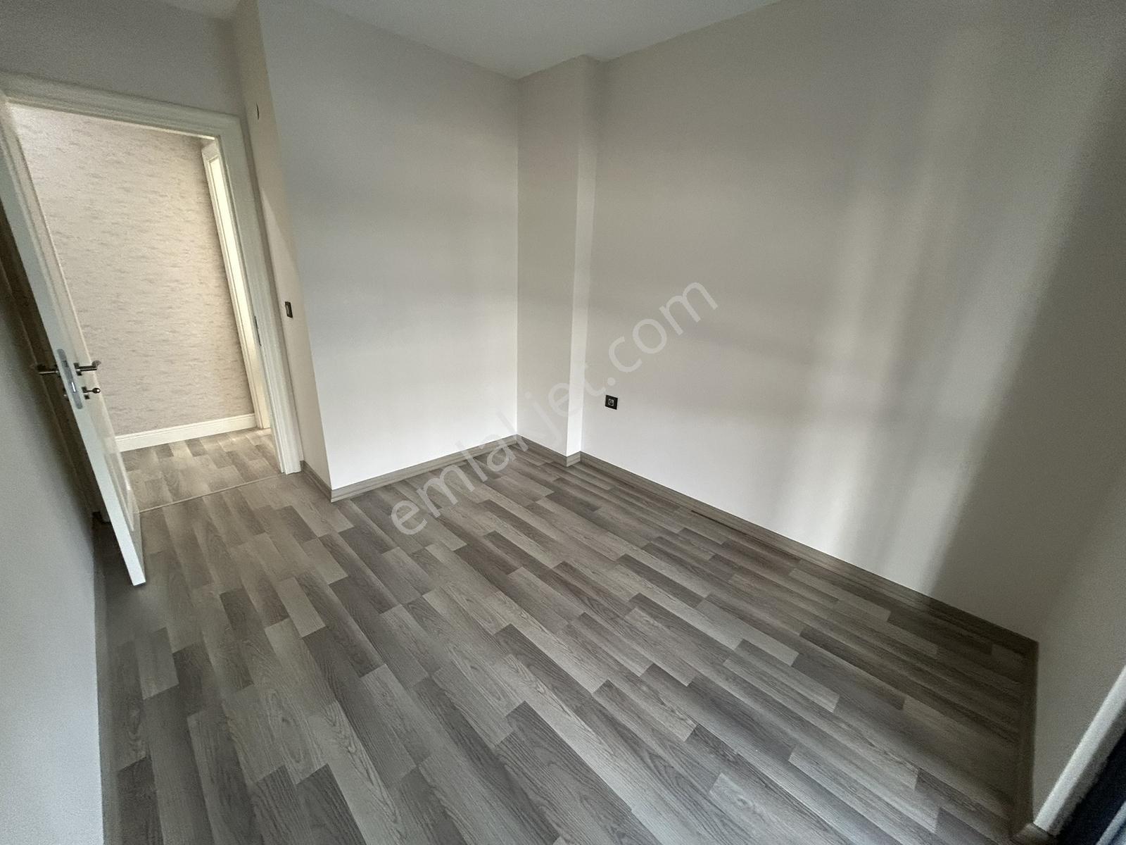 Ona 151 Özlüce Sitesinde Satılık 2+1 Daire - Görsel 5